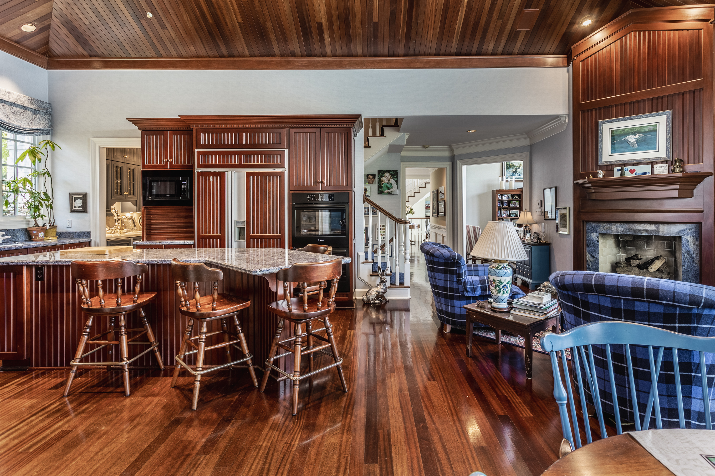 8224 Hunters Place