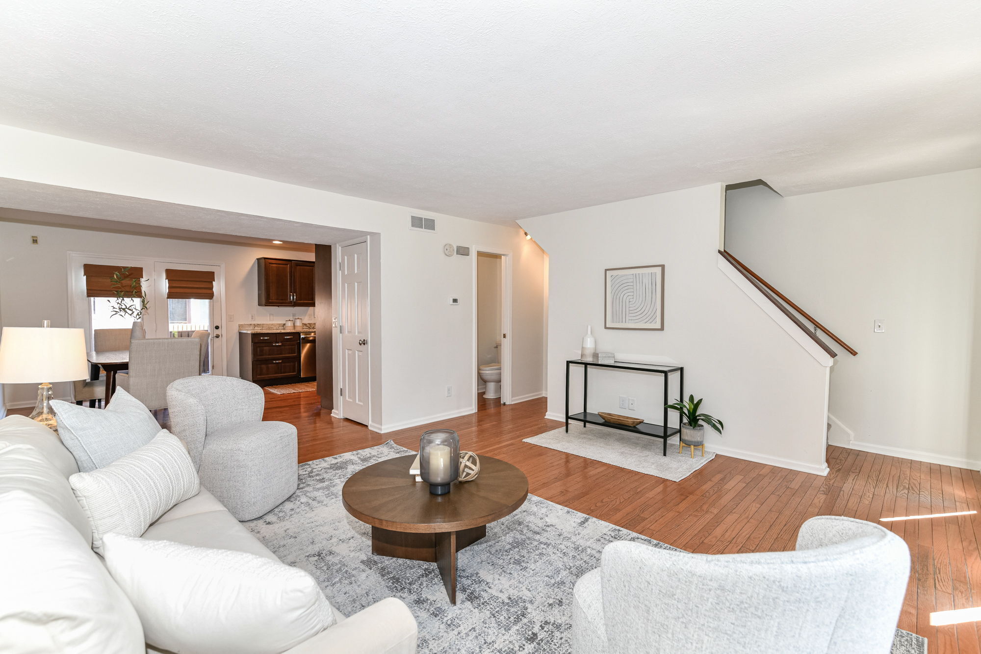 478 E 10th Street