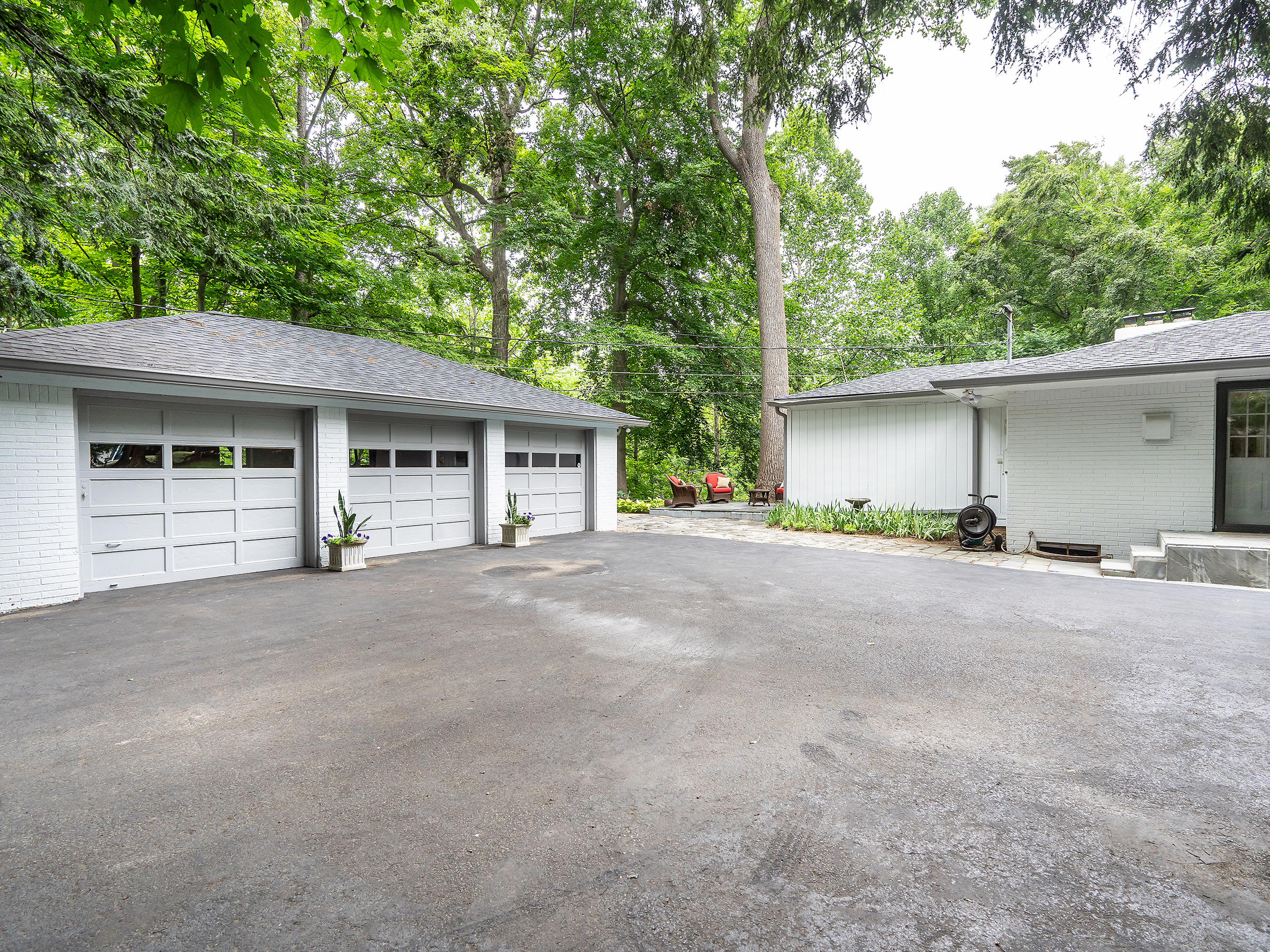 9110 Spring Hollow Drive