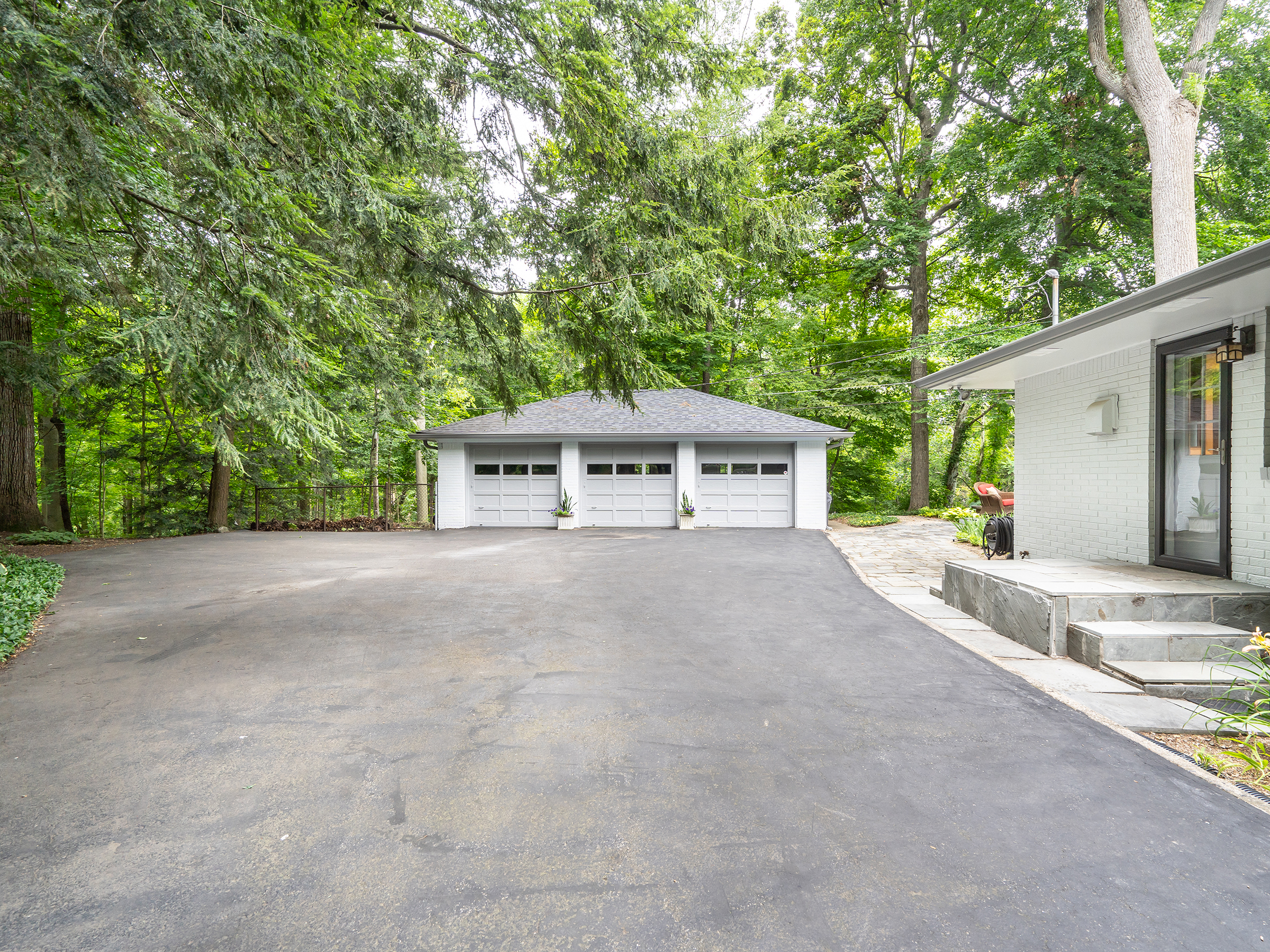 9110 Spring Hollow Drive