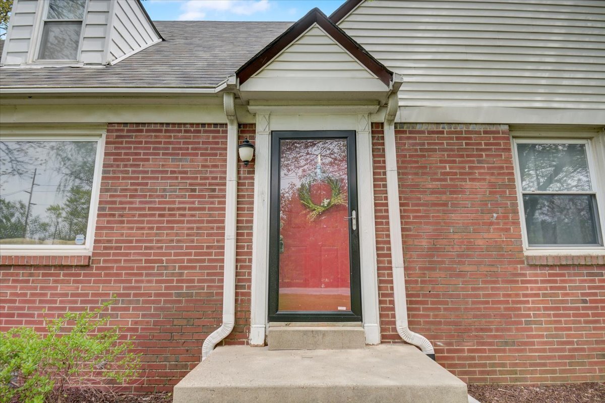 5355 N Michigan Road