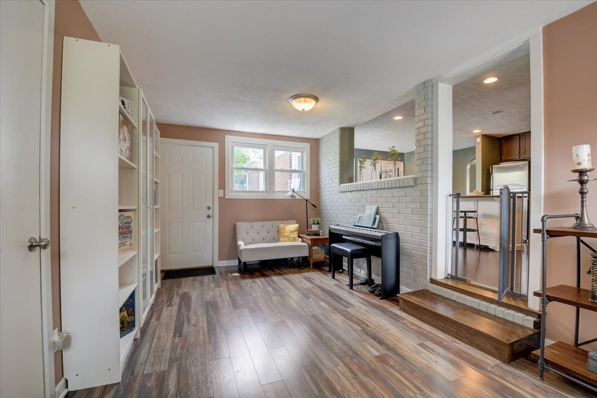 5355 N Michigan Road