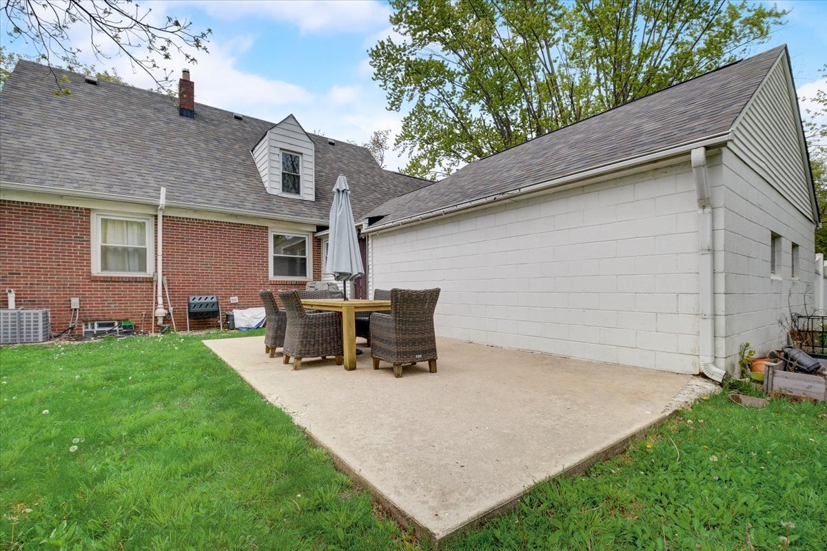 5355 N Michigan Road