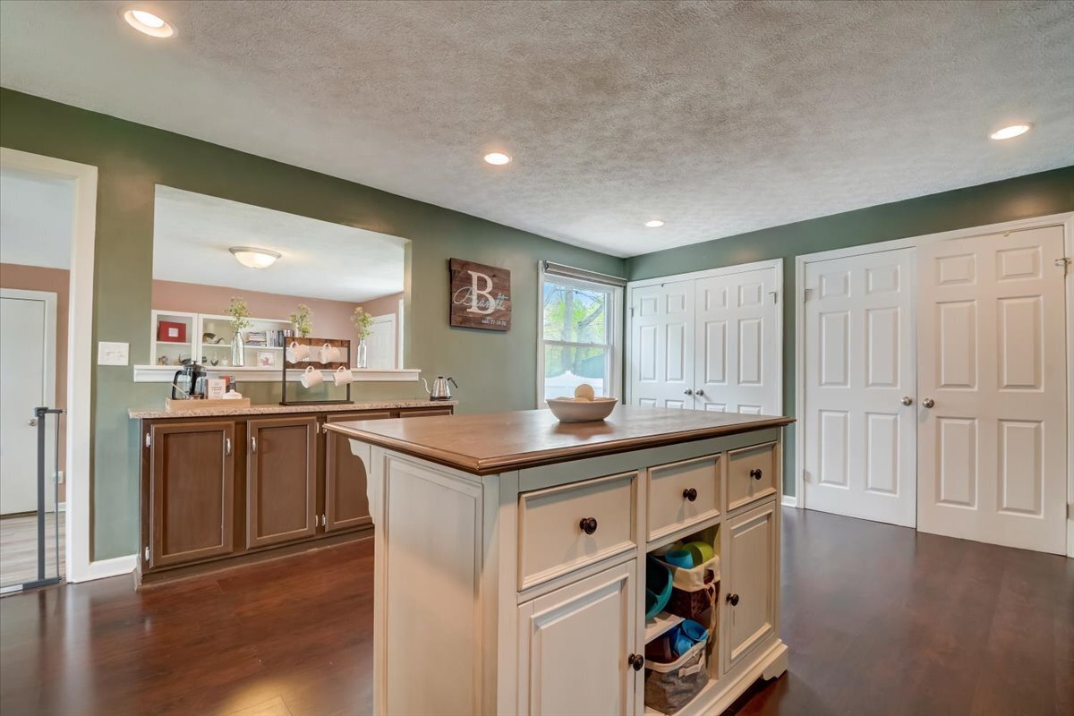 5355 N Michigan Road