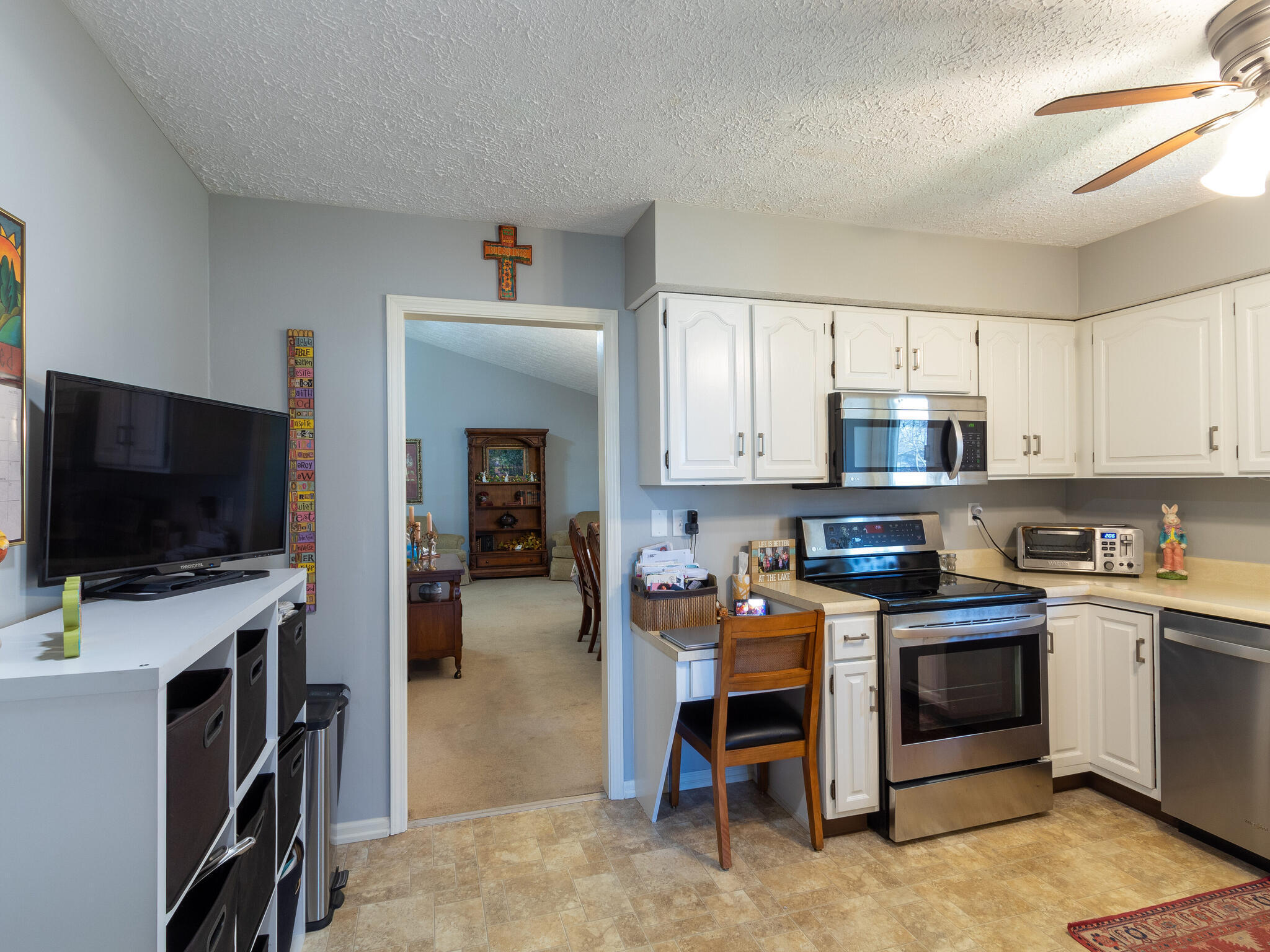 377 Carmelview Drive