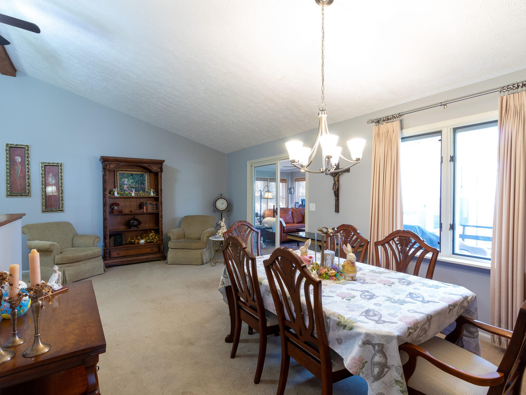 377 Carmelview Drive