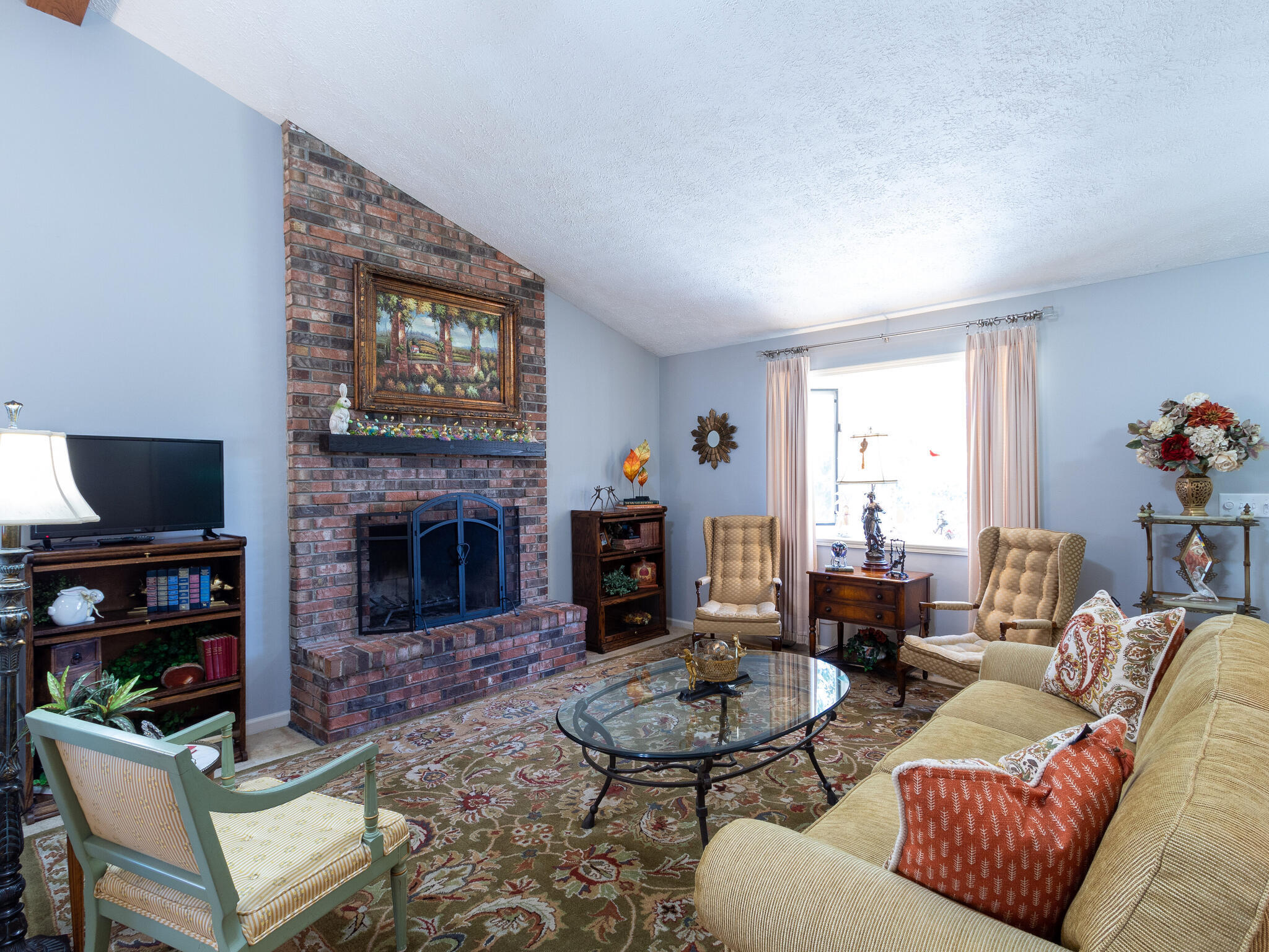 377 Carmelview Drive