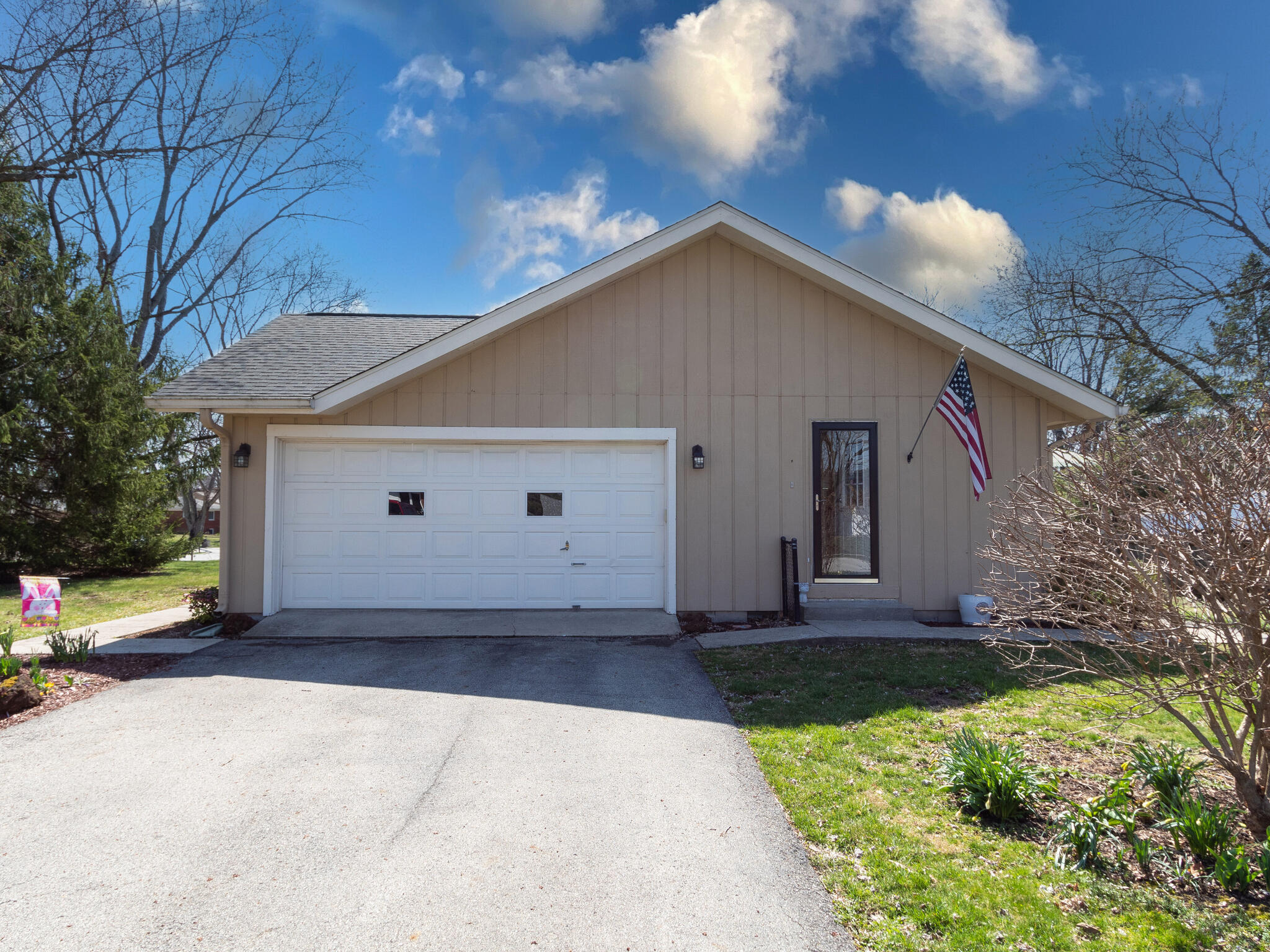 377 Carmelview Drive