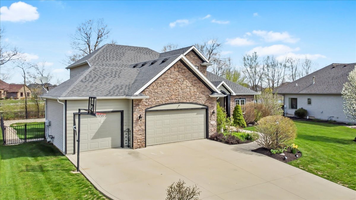 4315 Cordell Cove