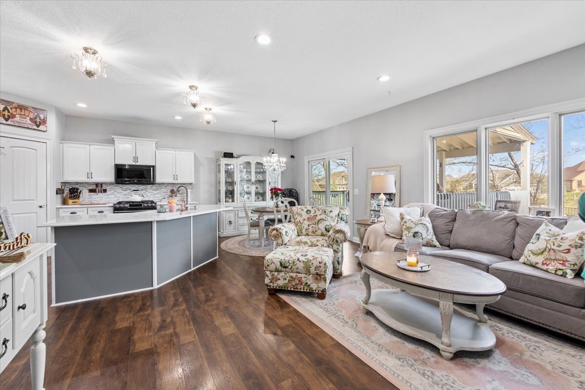 4315 Cordell Cove