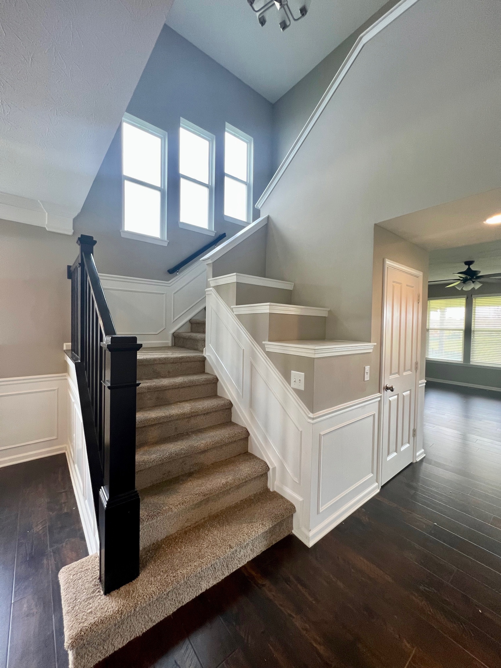 6917 John Dickinson Drive