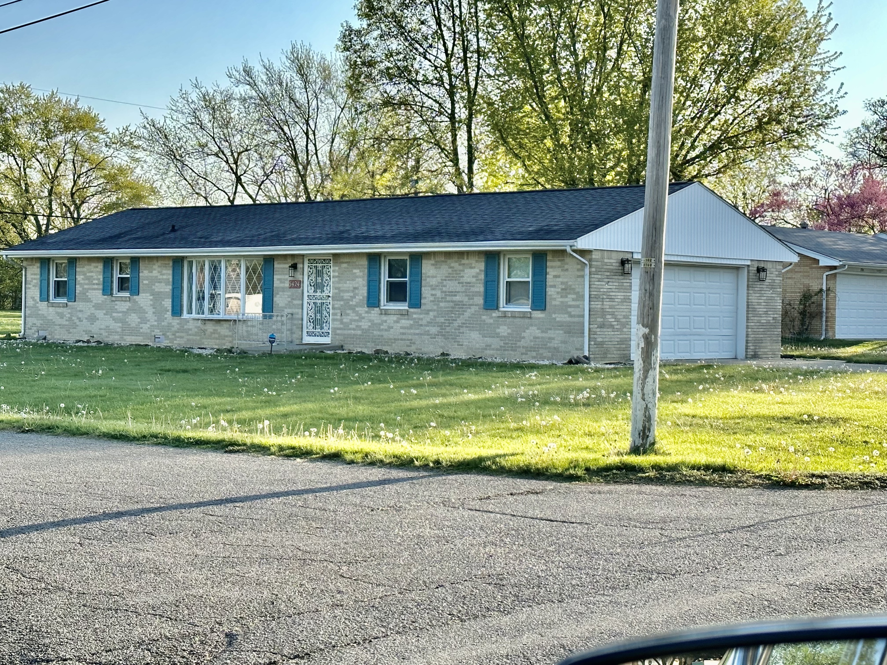 5424 Allen Drive
