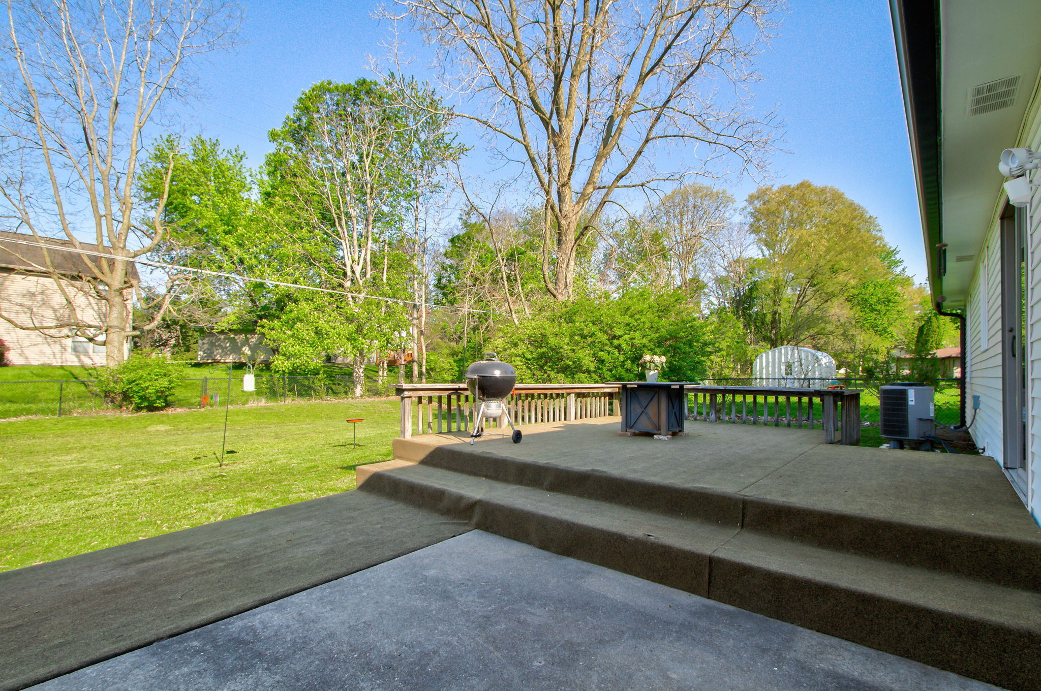 8004 Ridgegate West Drive