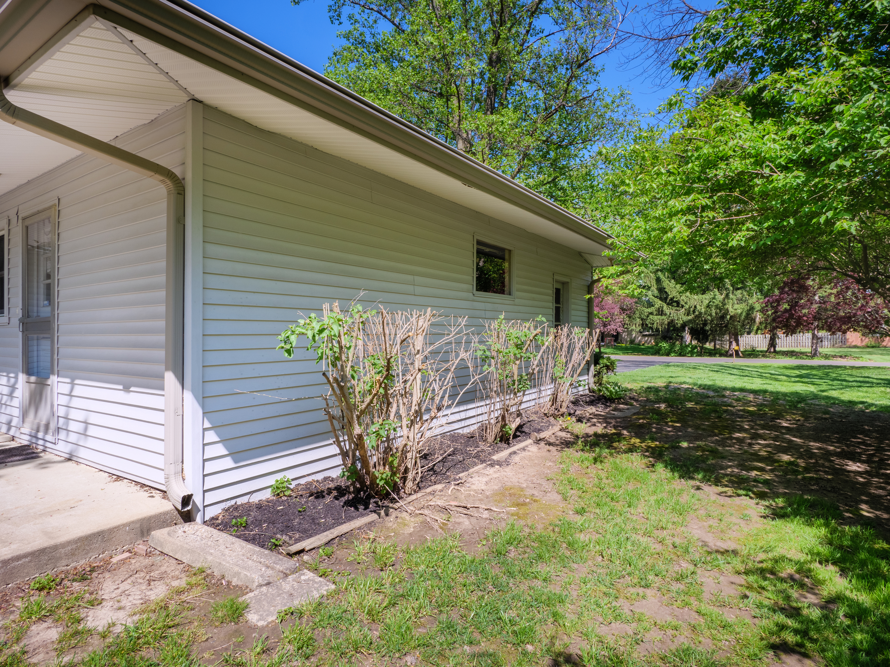 8830 Rosewood Lane