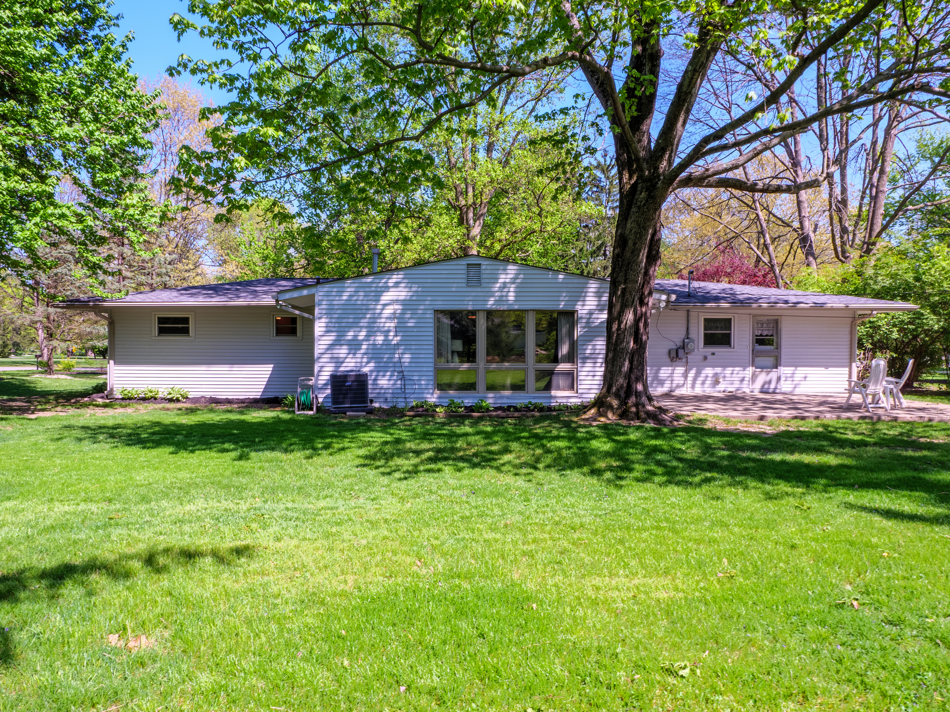 8830 Rosewood Lane