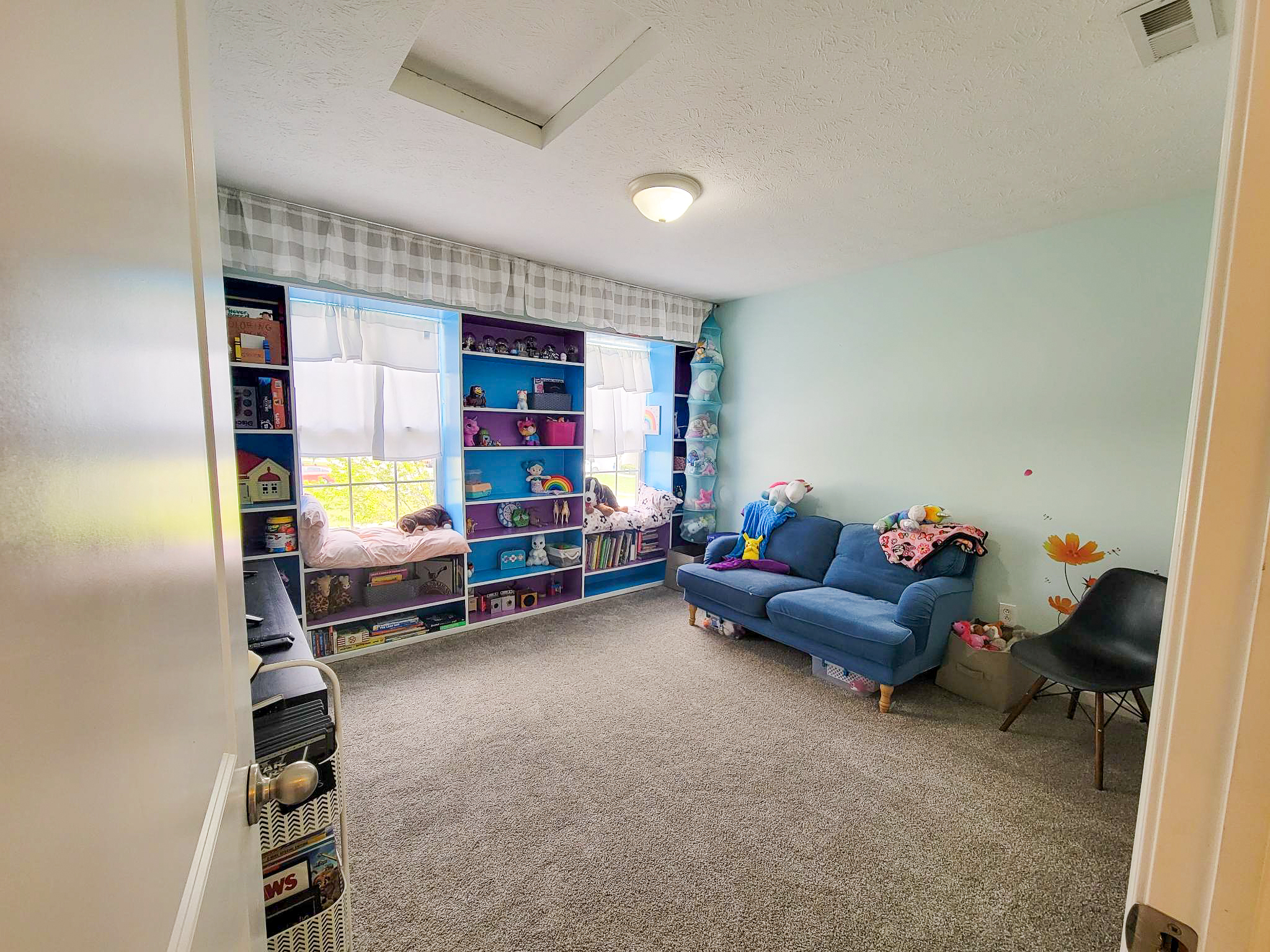 5874 Brookstone Drive