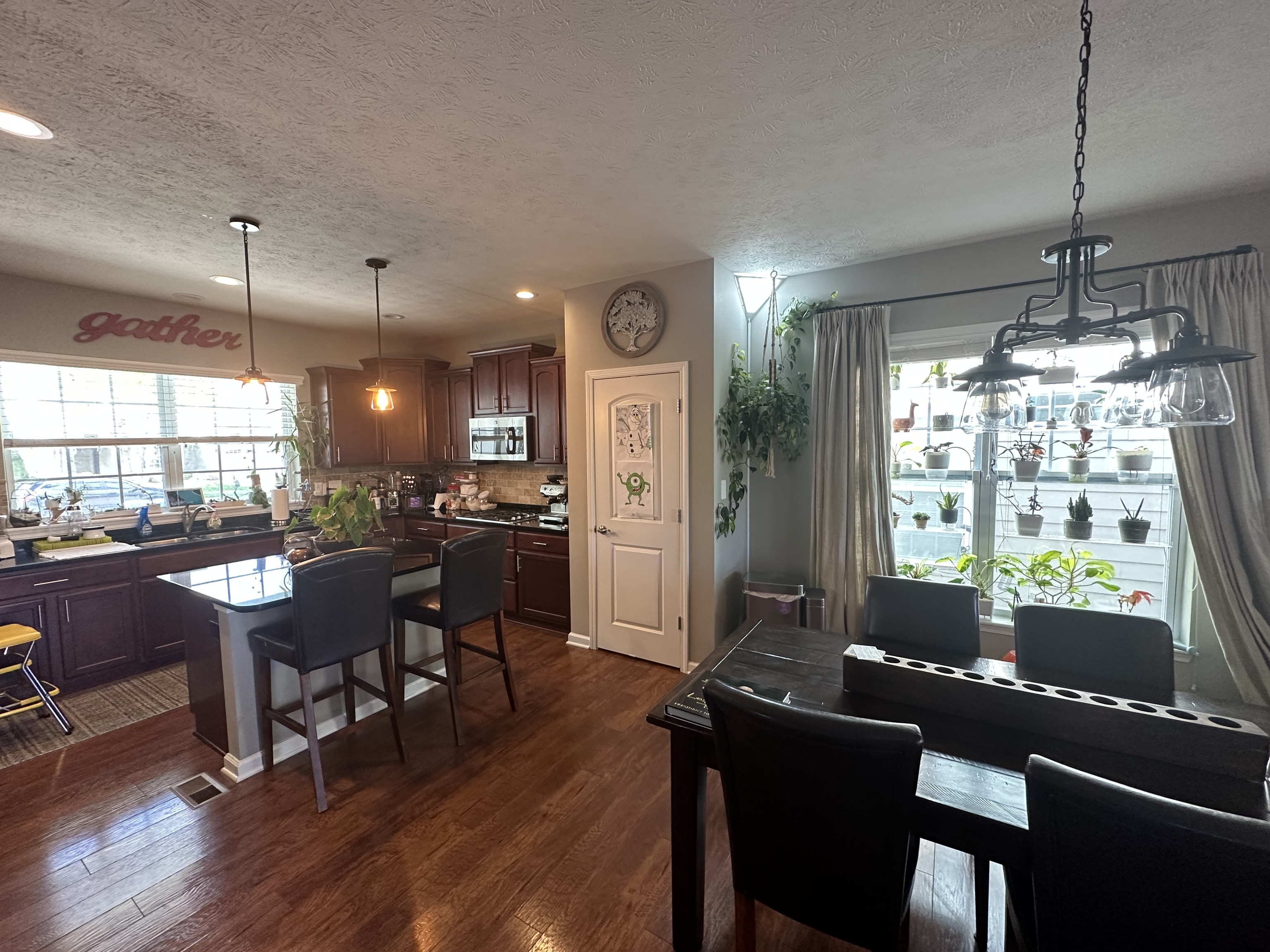9047 Crystal River Drive