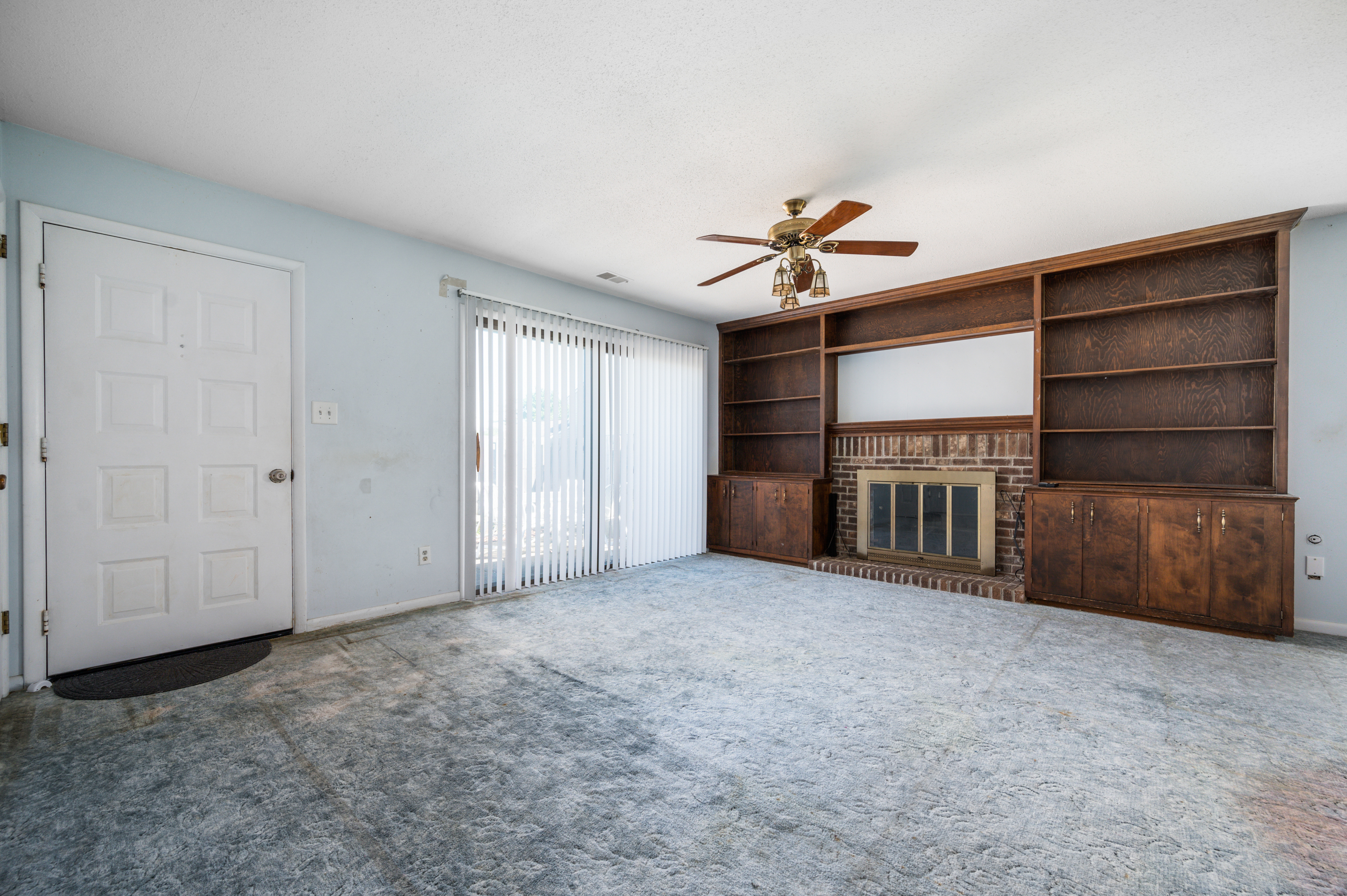 4923 Oakbrook Court