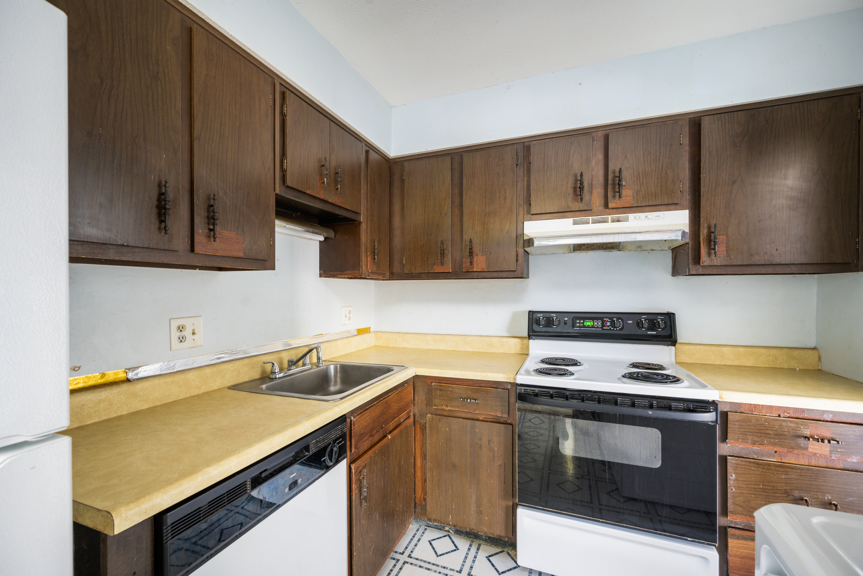 4923 Oakbrook Court