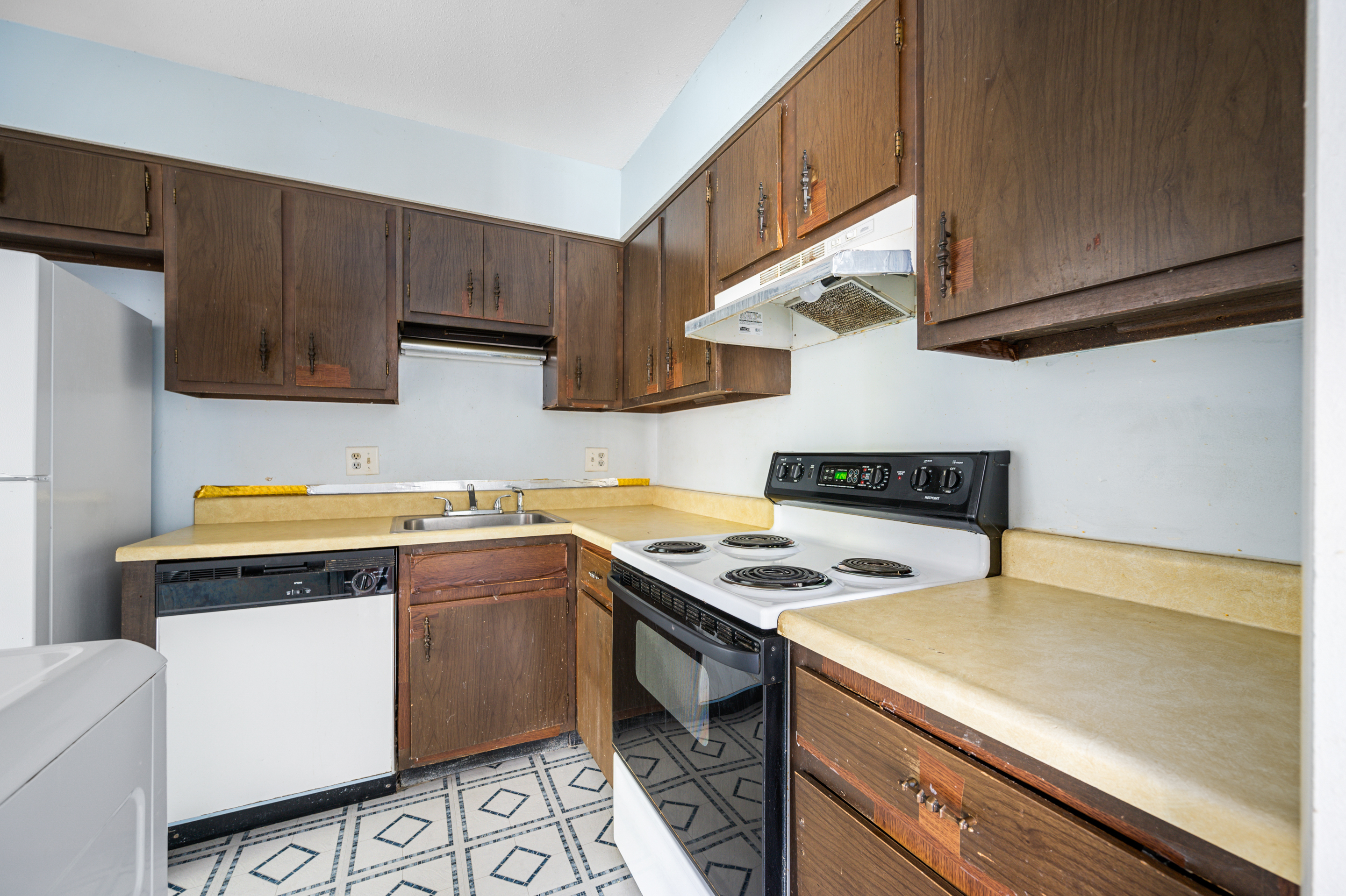 4923 Oakbrook Court