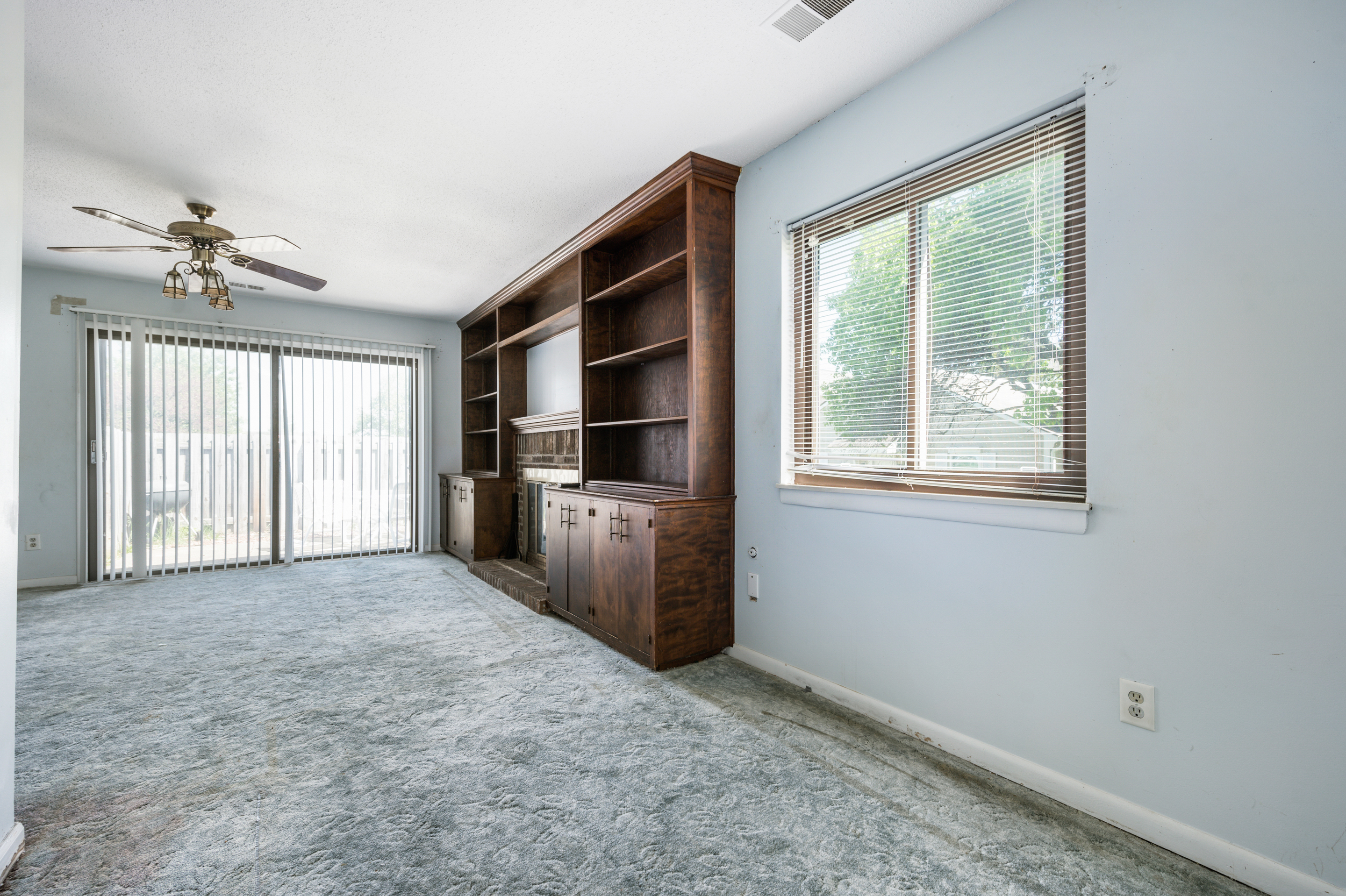 4923 Oakbrook Court