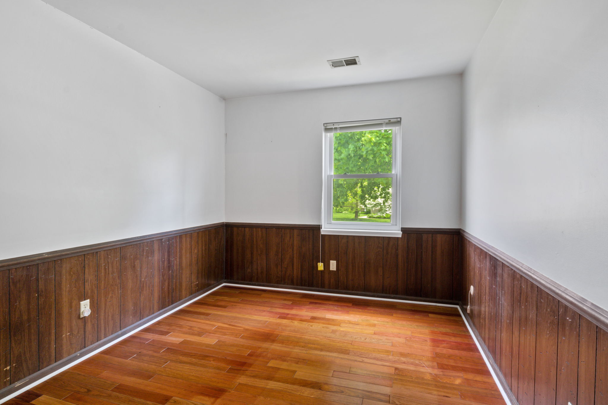 8292 Woodall Drive