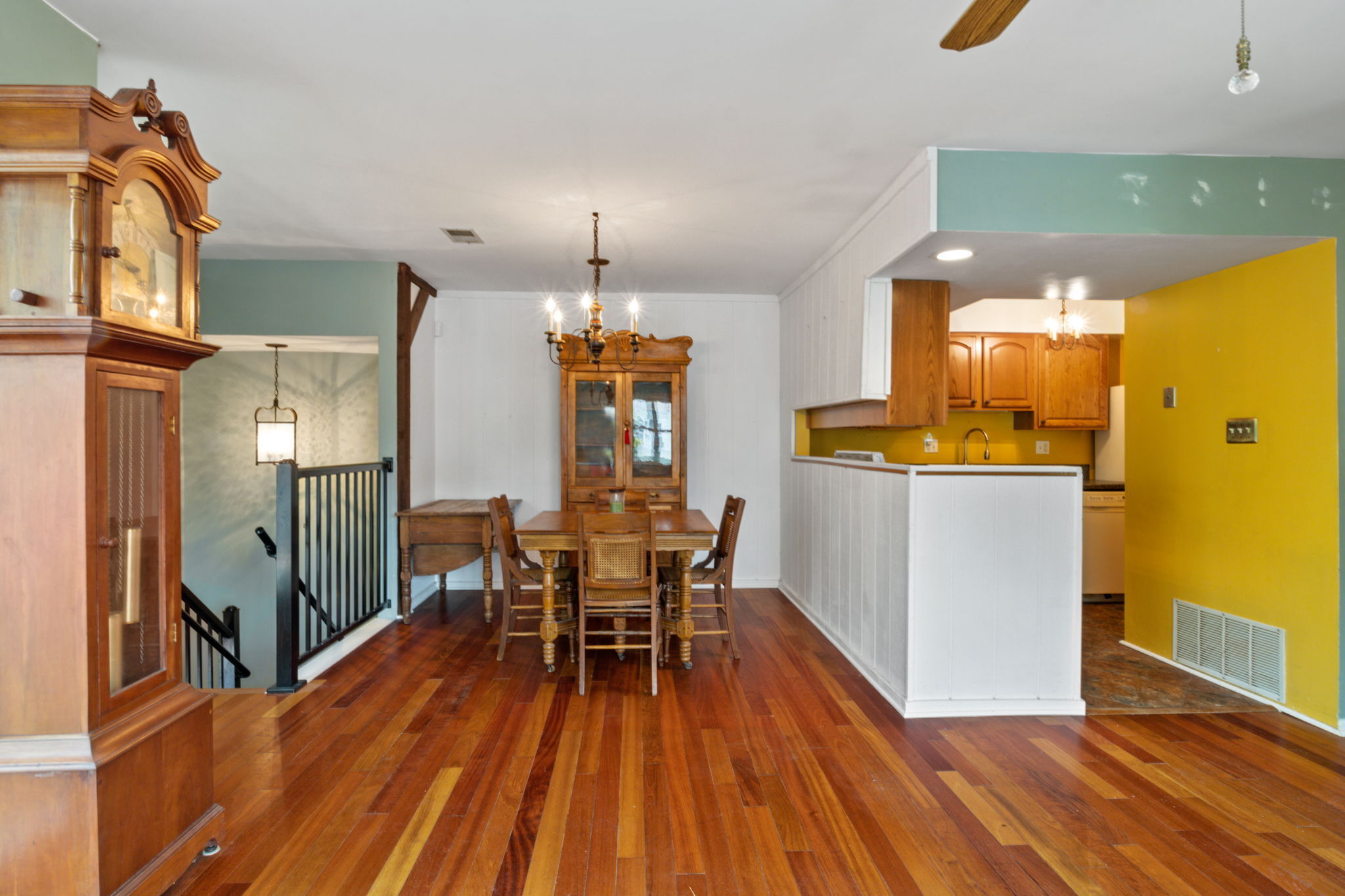 8292 Woodall Drive