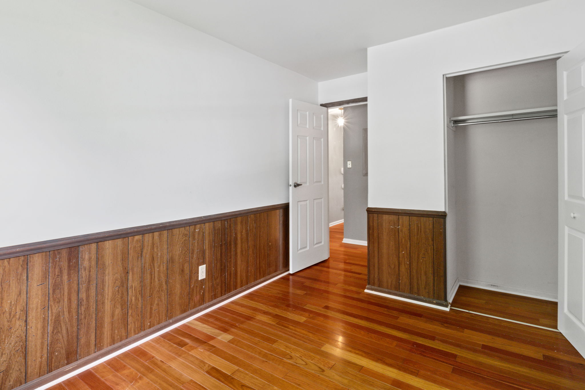 8292 Woodall Drive