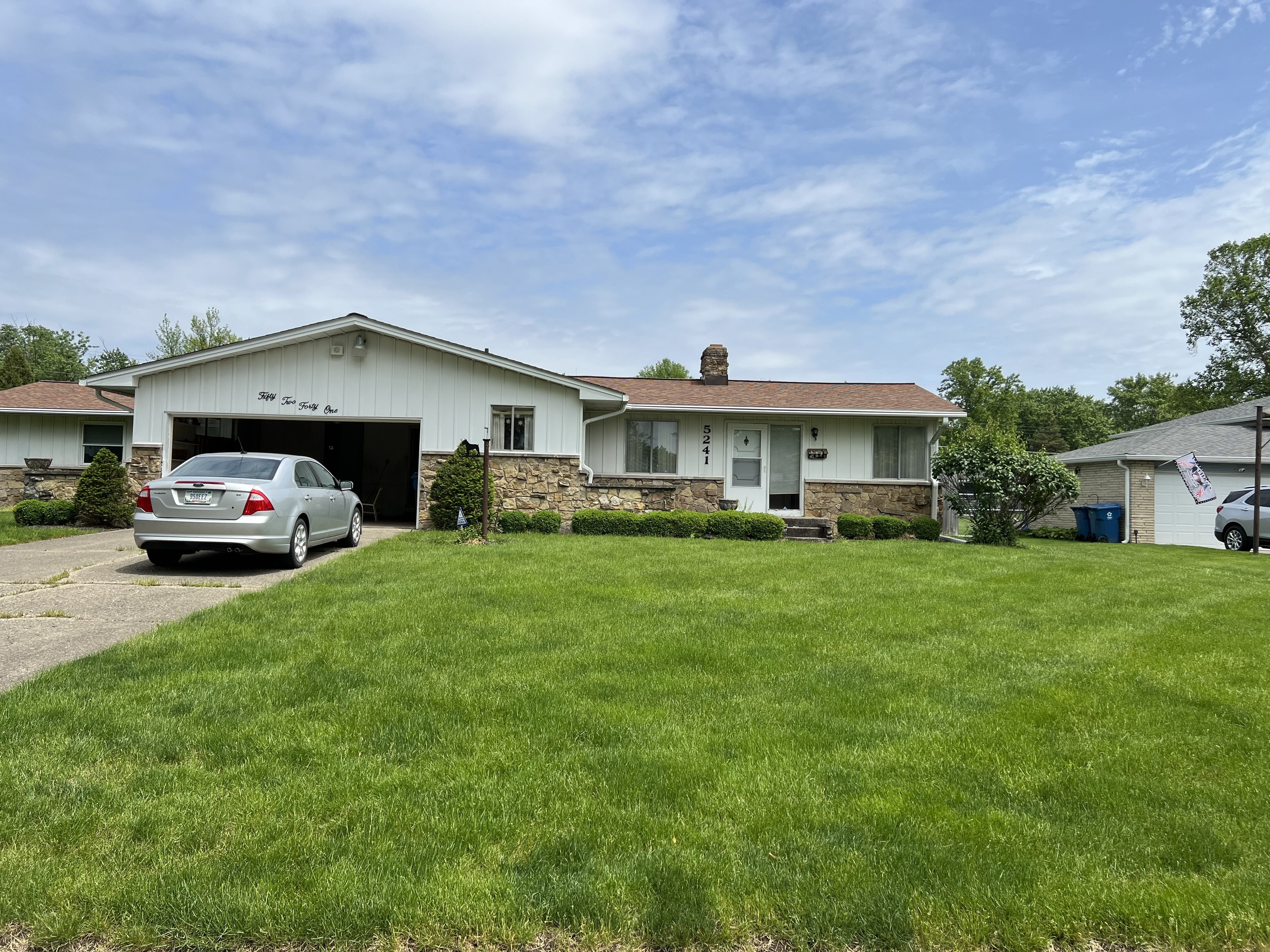 5241 Moonlight Drive
