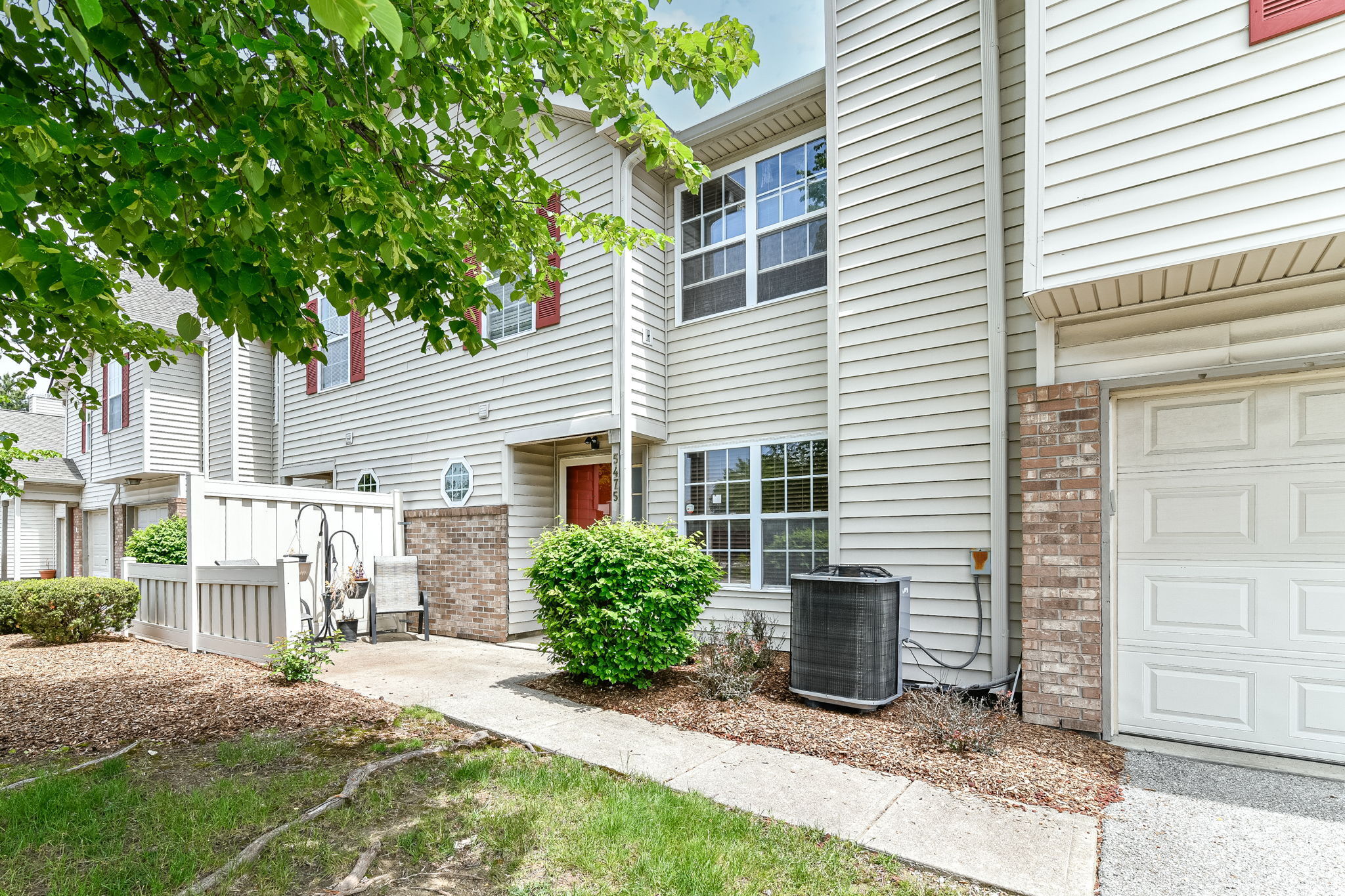 5475 Kelvington Lane Unit: 4-C