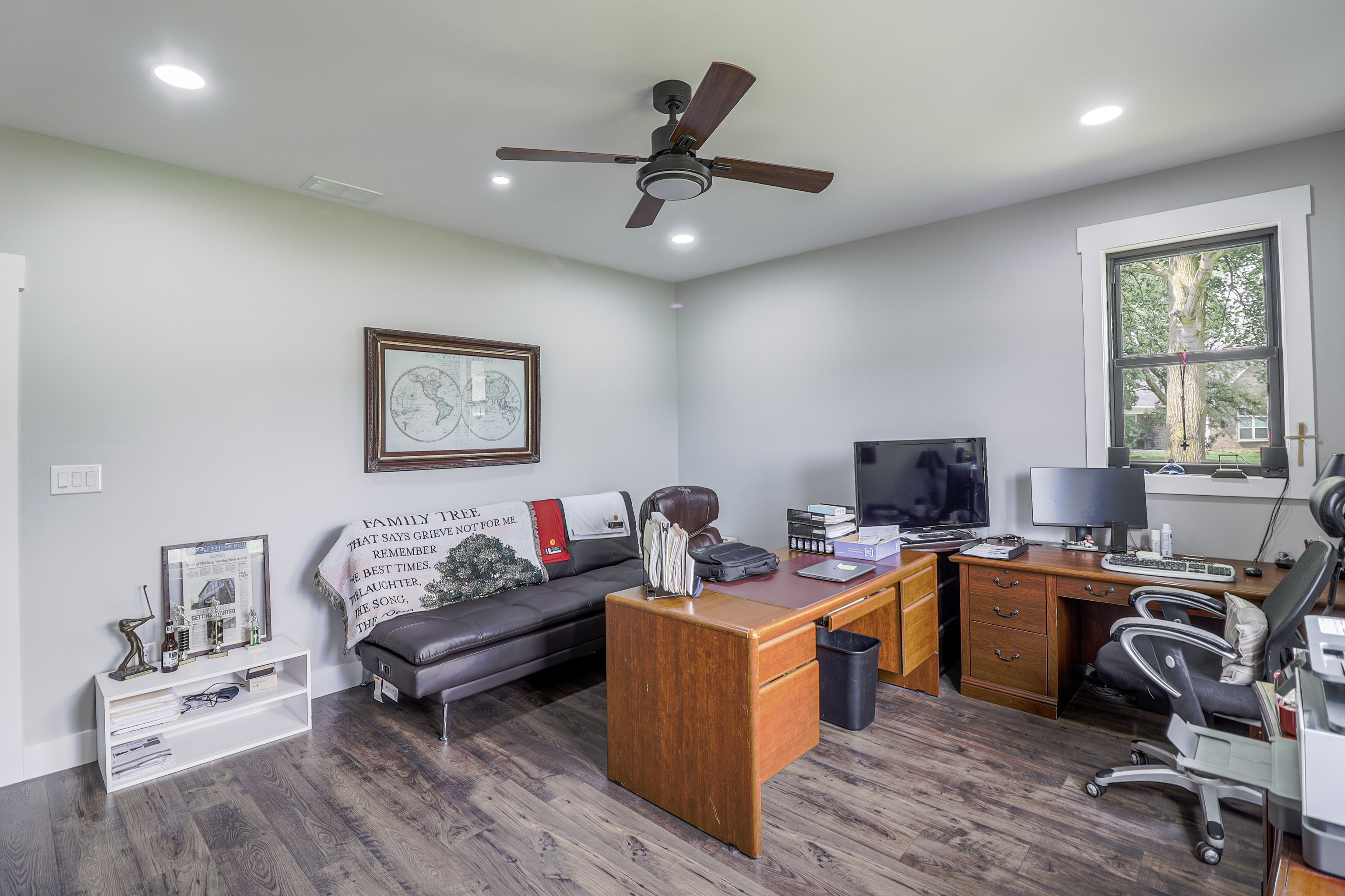 9738 N Fortville Pike