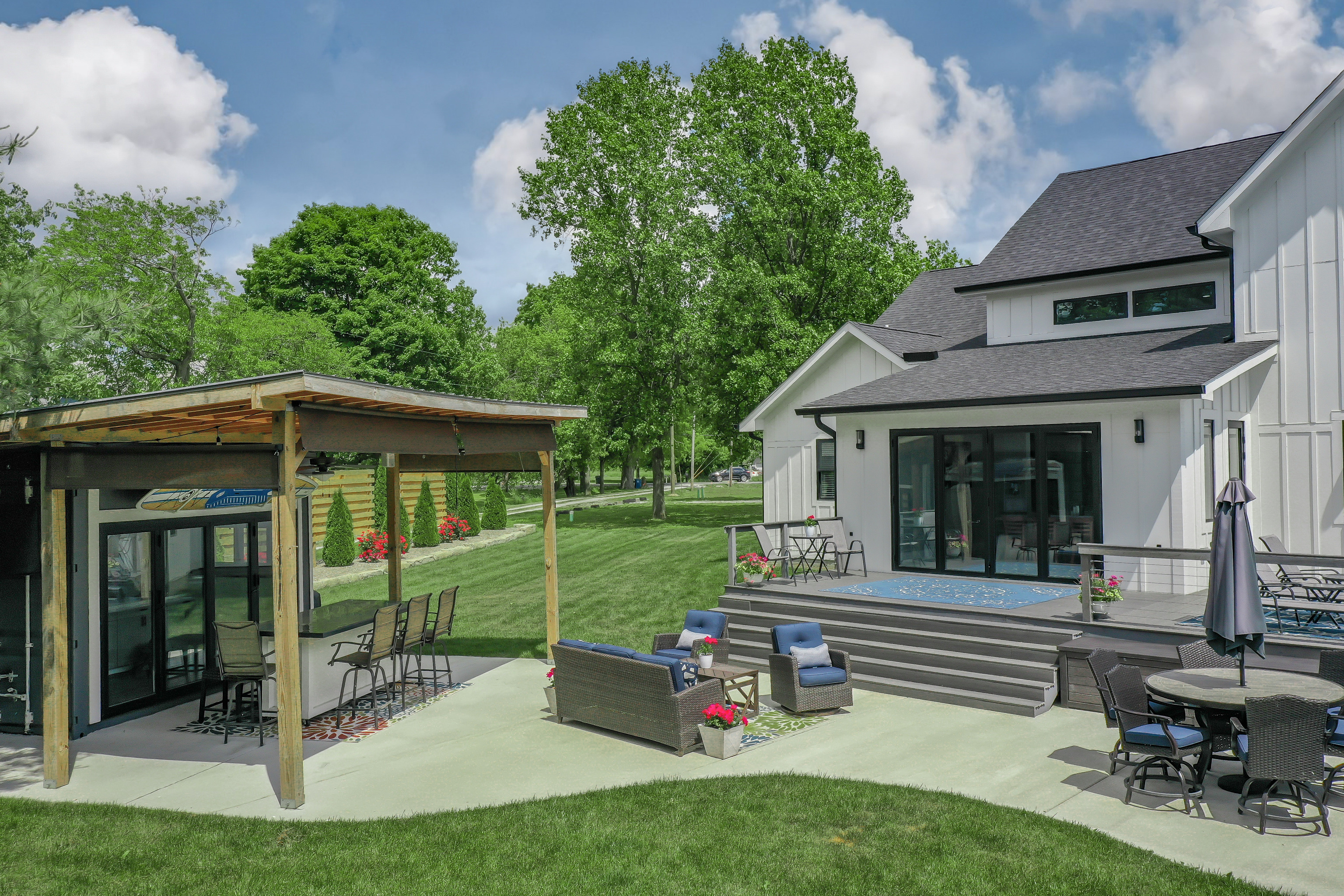 9738 N Fortville Pike