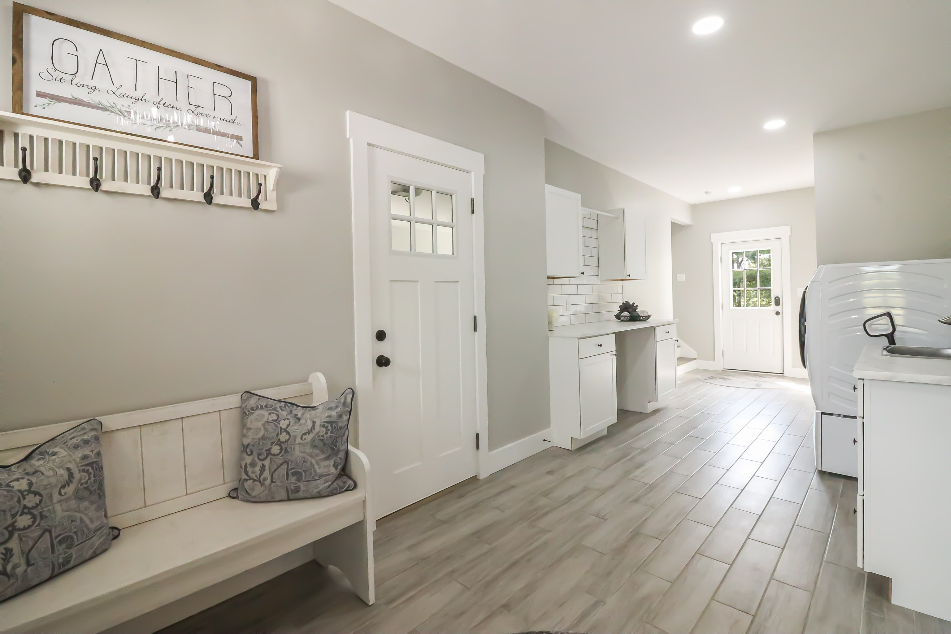 9738 N Fortville Pike
