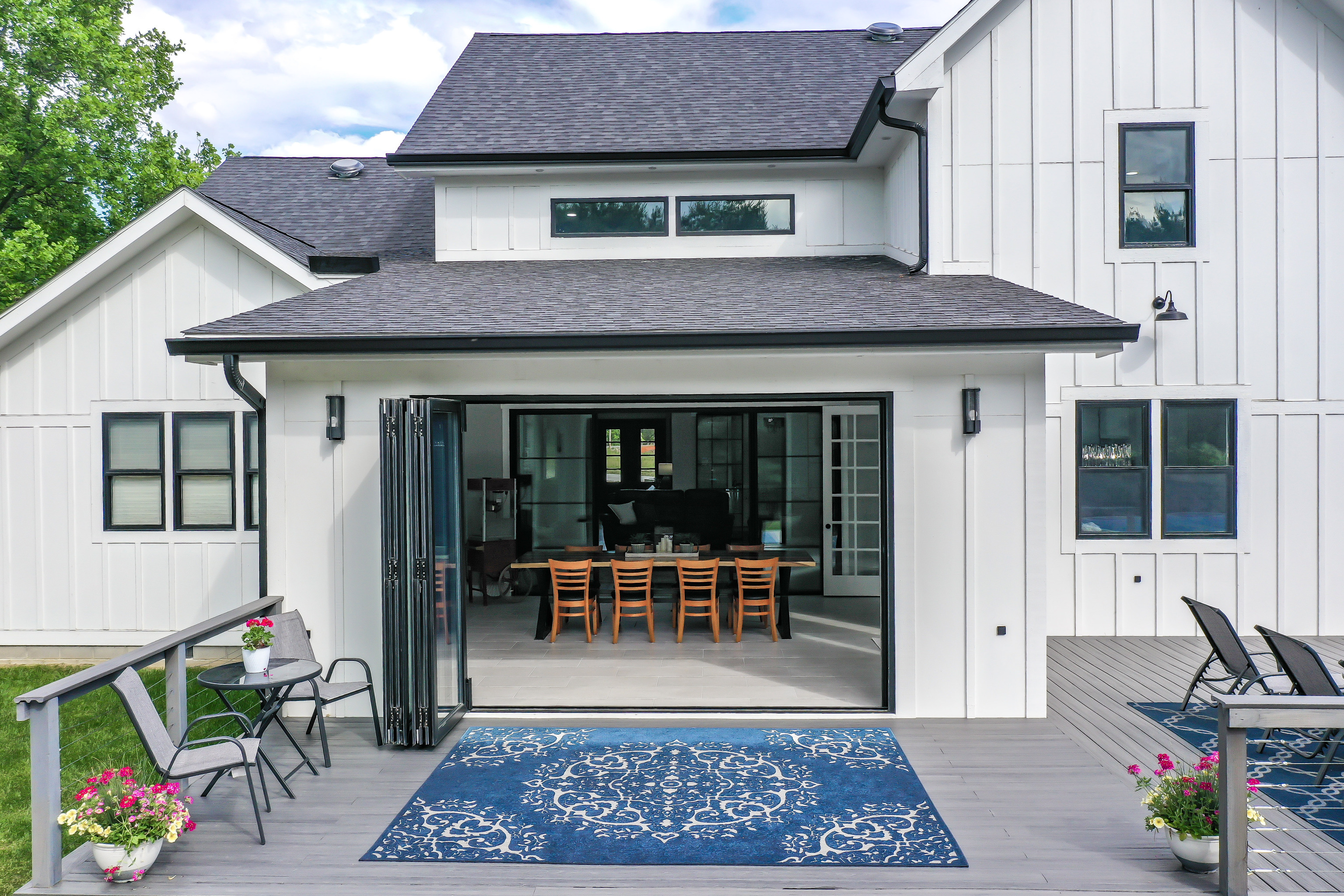 9738 N Fortville Pike