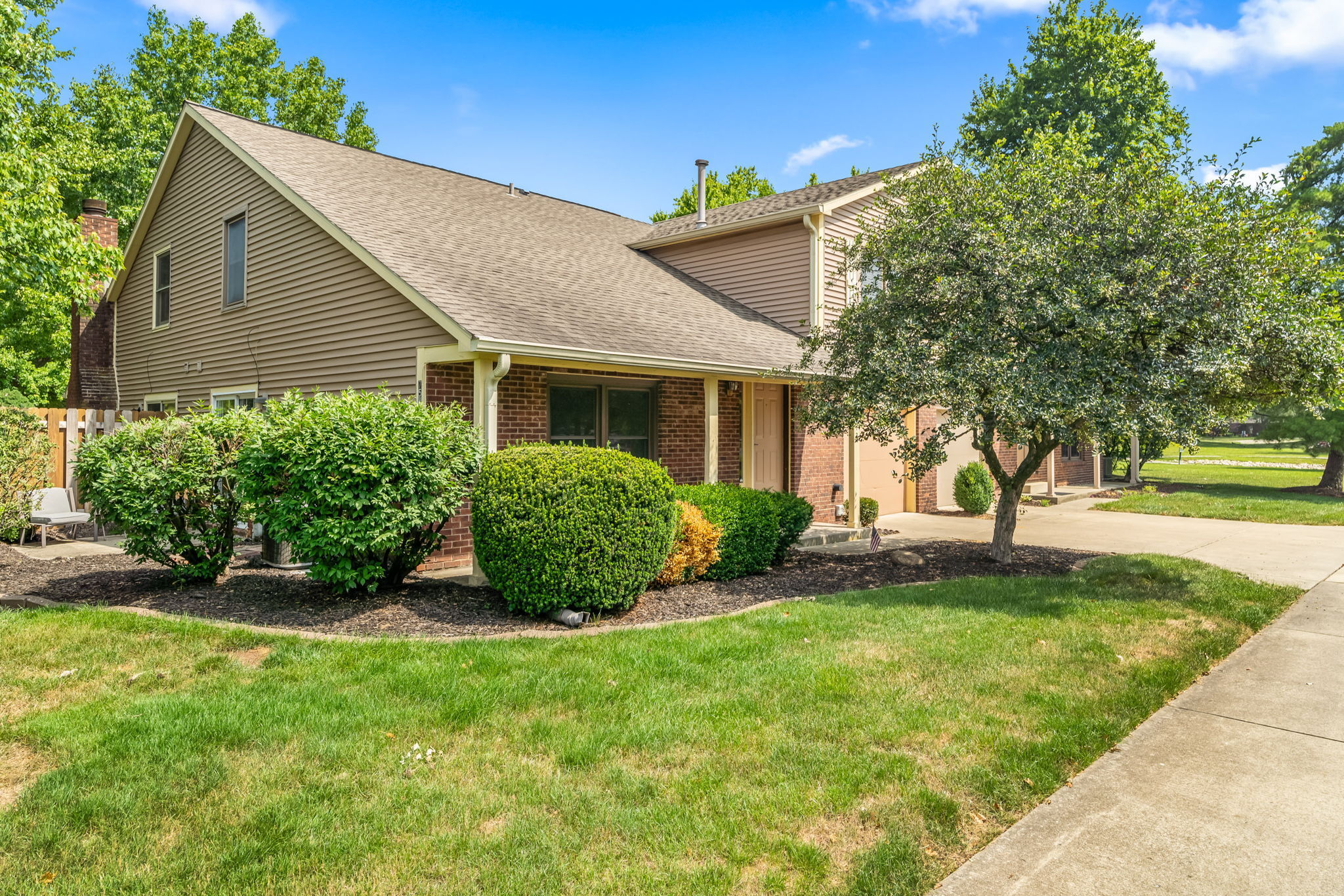 7543 Castleton Farms West Drive