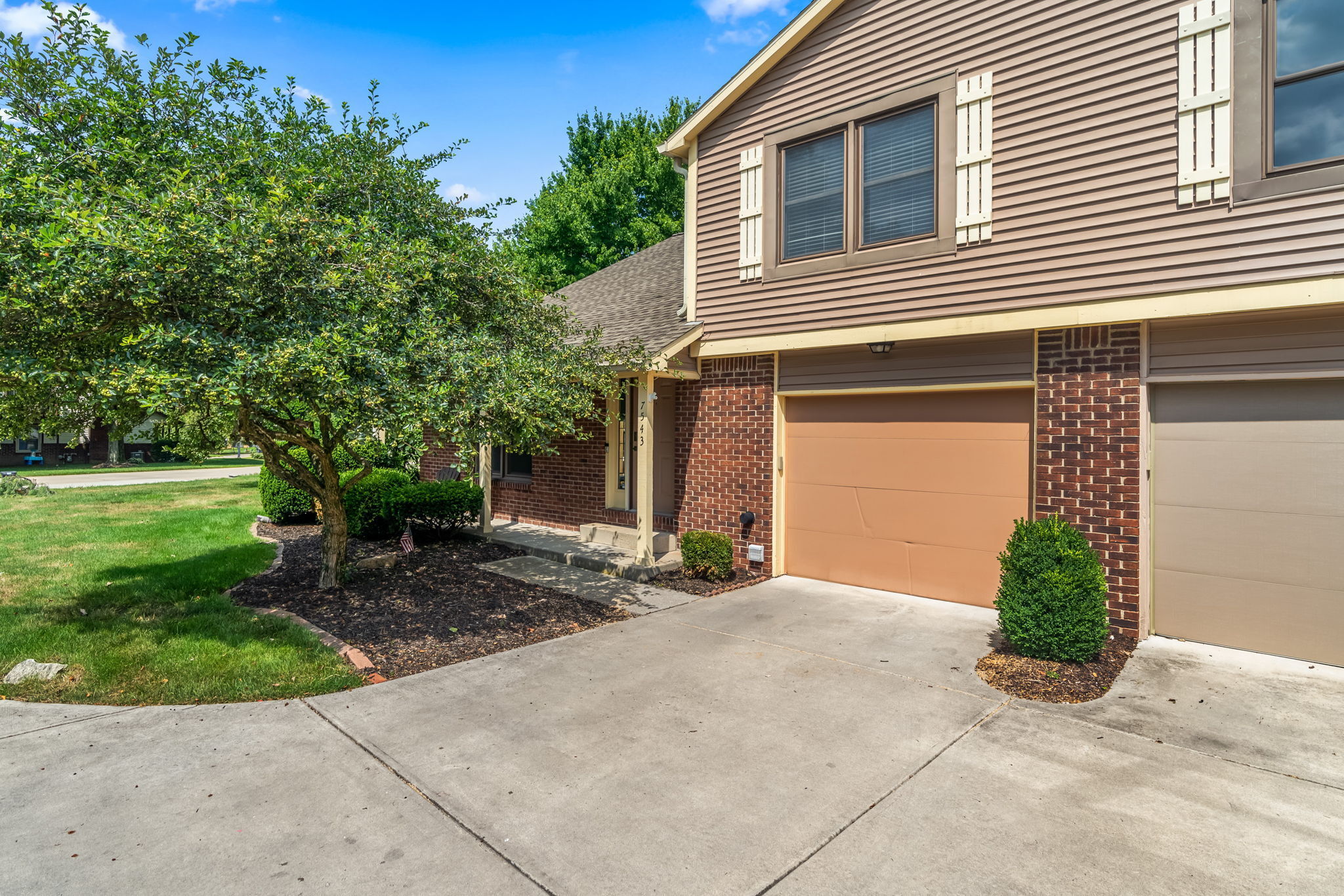 7543 Castleton Farms West Drive