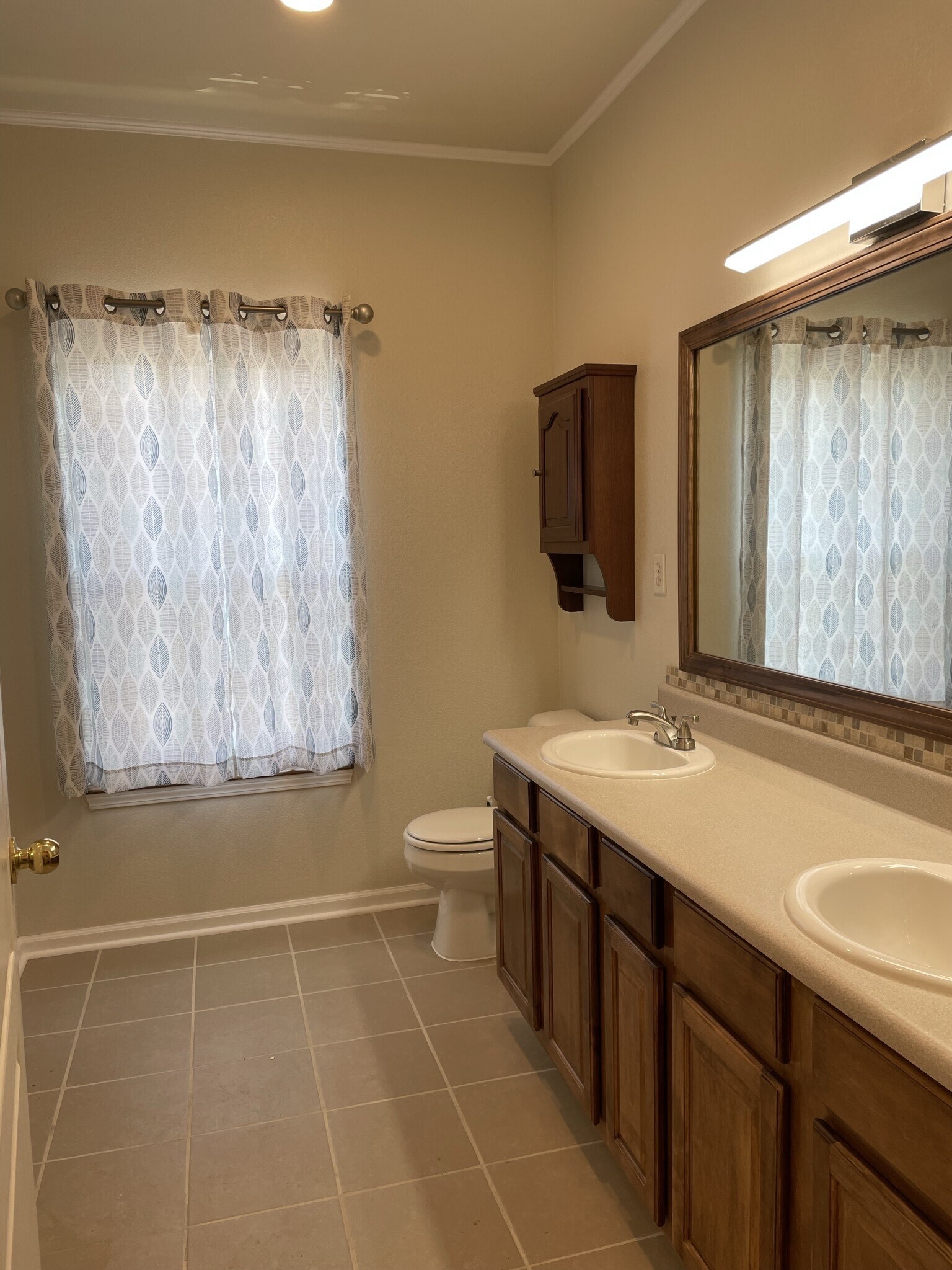 12820 University Crescent Unit: APT 2C