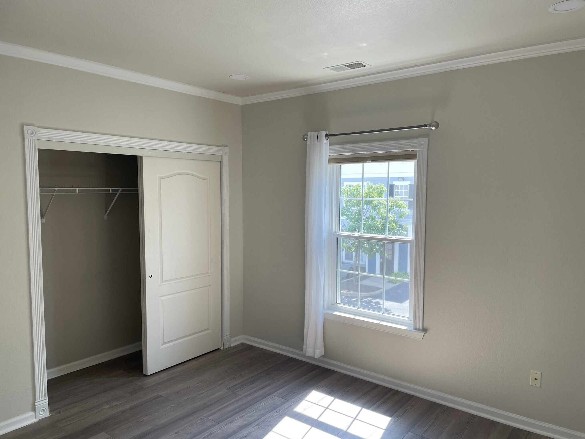 12820 University Crescent Unit: APT 2C