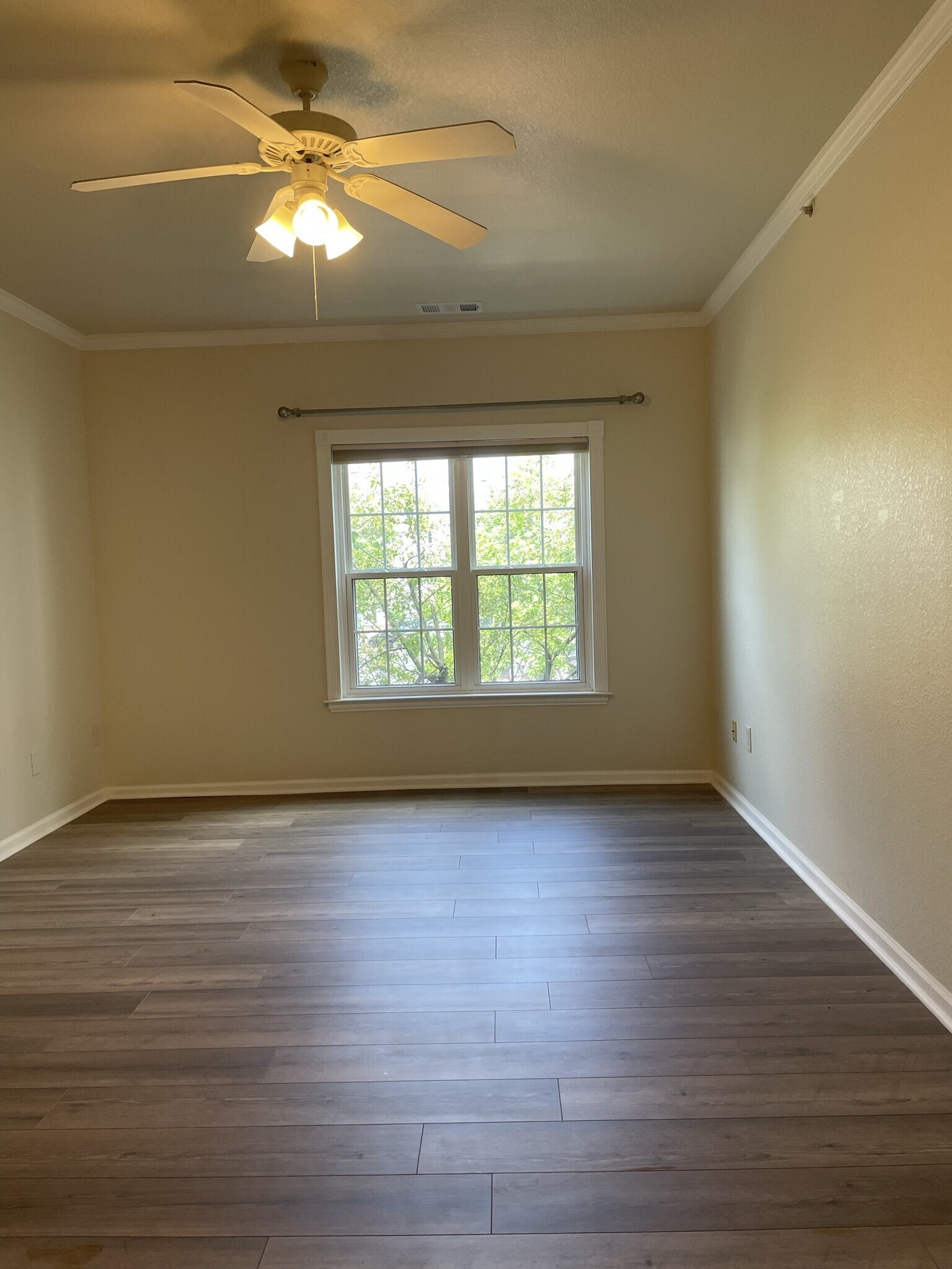 12820 University Crescent Unit: APT 2C