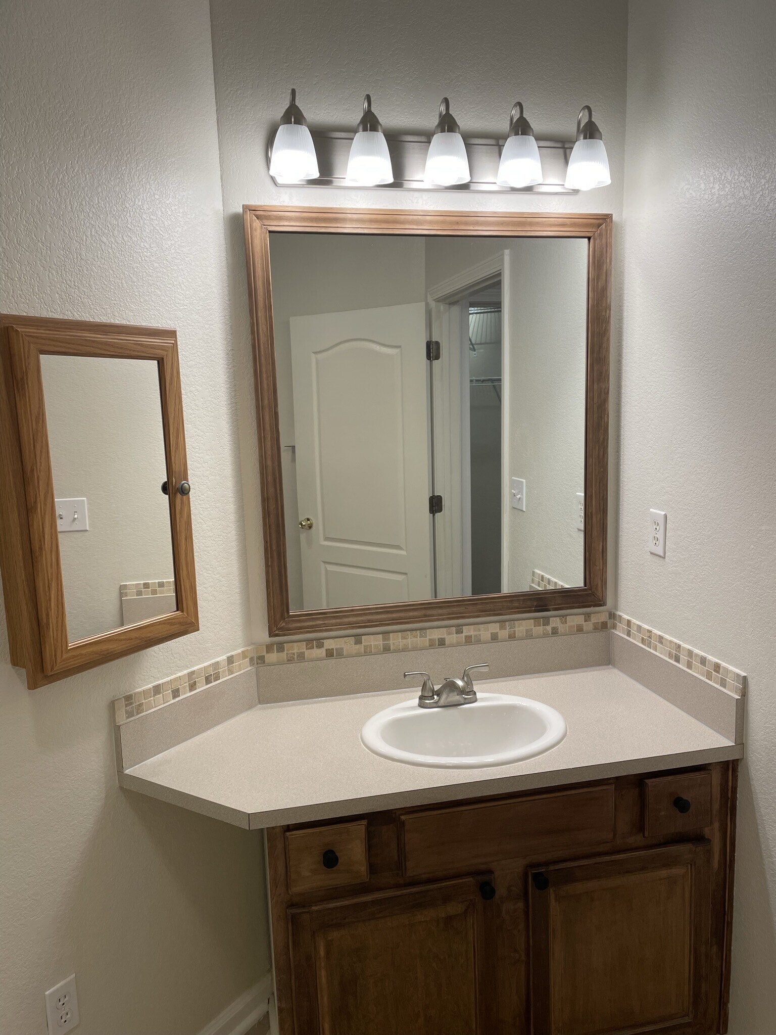 12820 University Crescent Unit: APT 2C