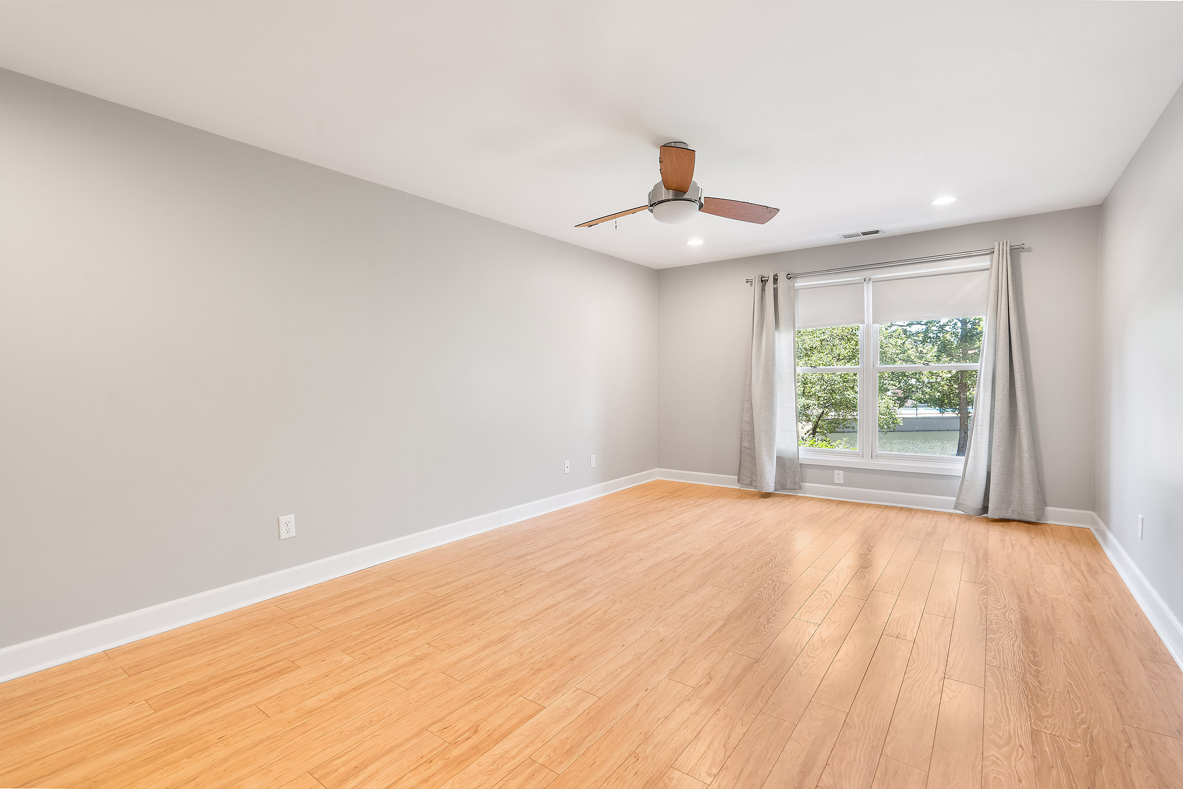 8651 Jaffa Court East Drive Unit: APT 11