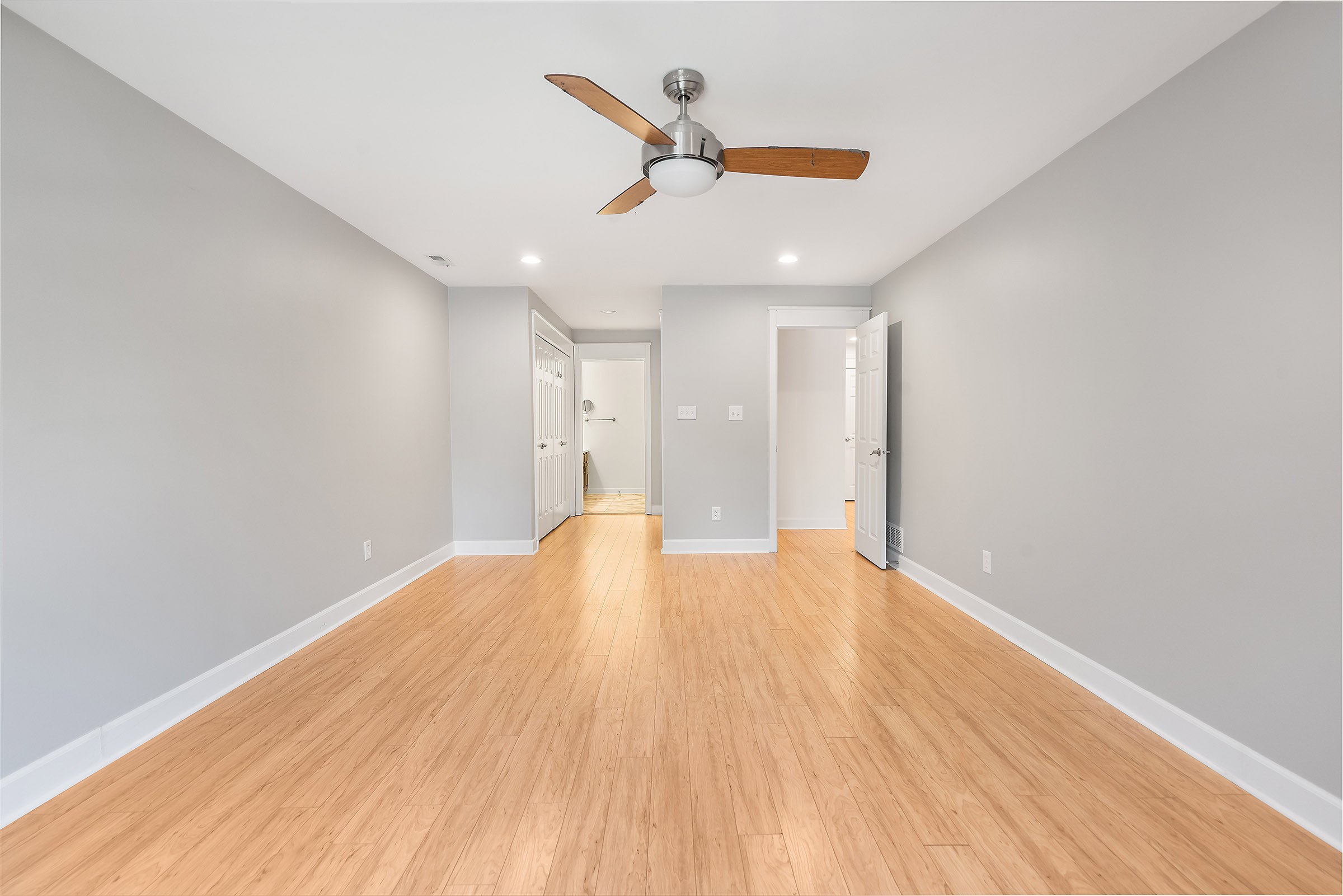 8651 Jaffa Court East Drive Unit: APT 11