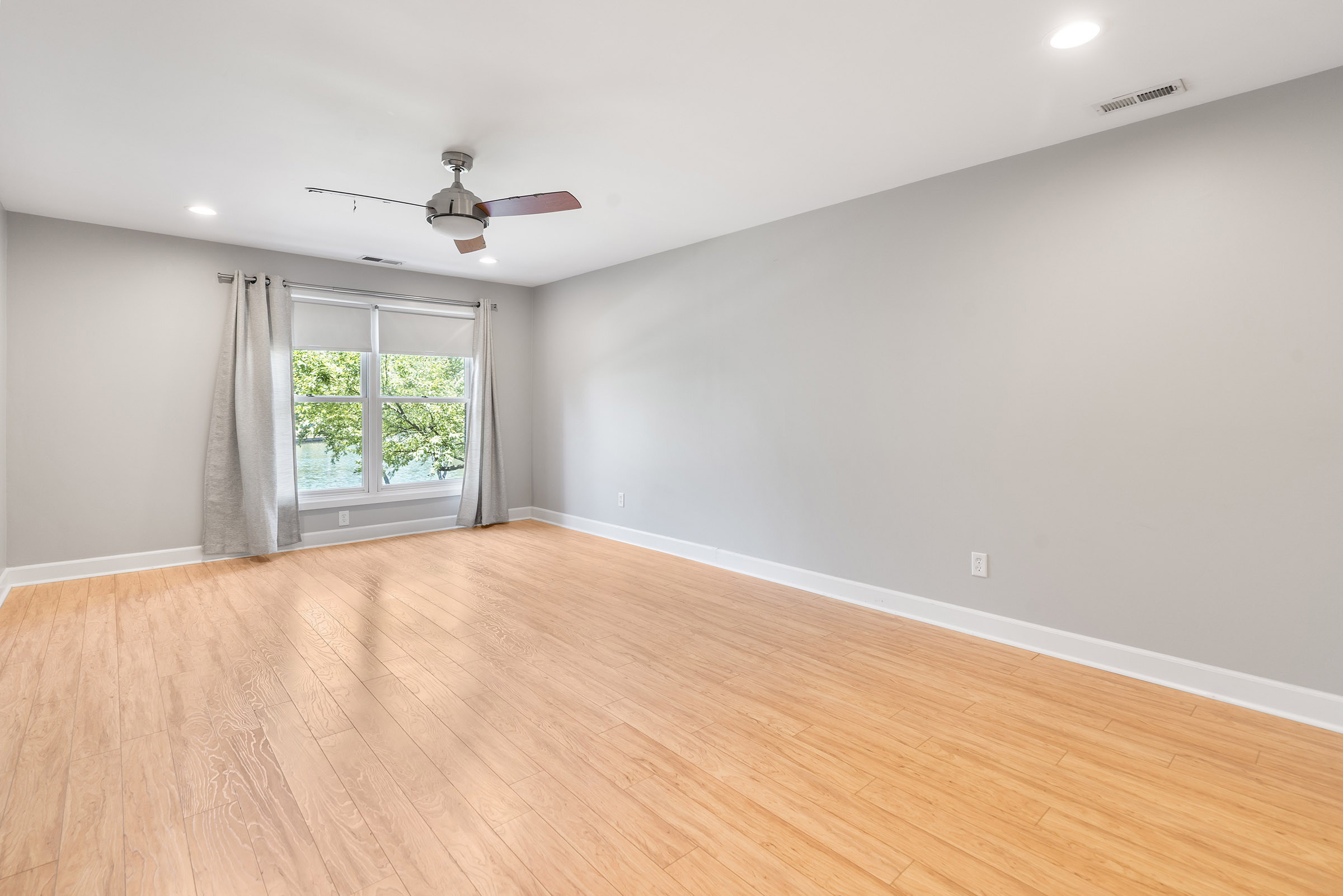 8651 Jaffa Court East Drive Unit: APT 11