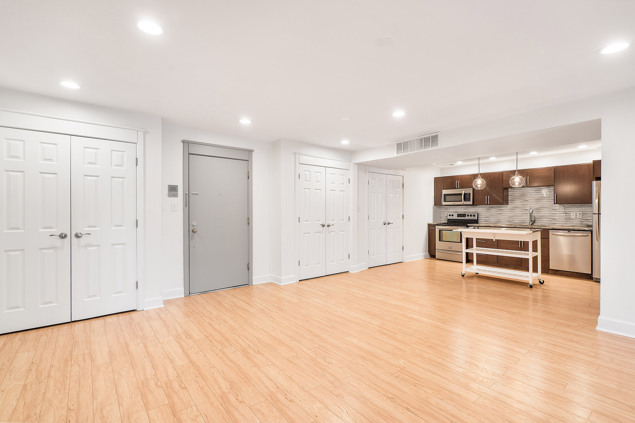 8651 Jaffa Court East Drive Unit: APT 11