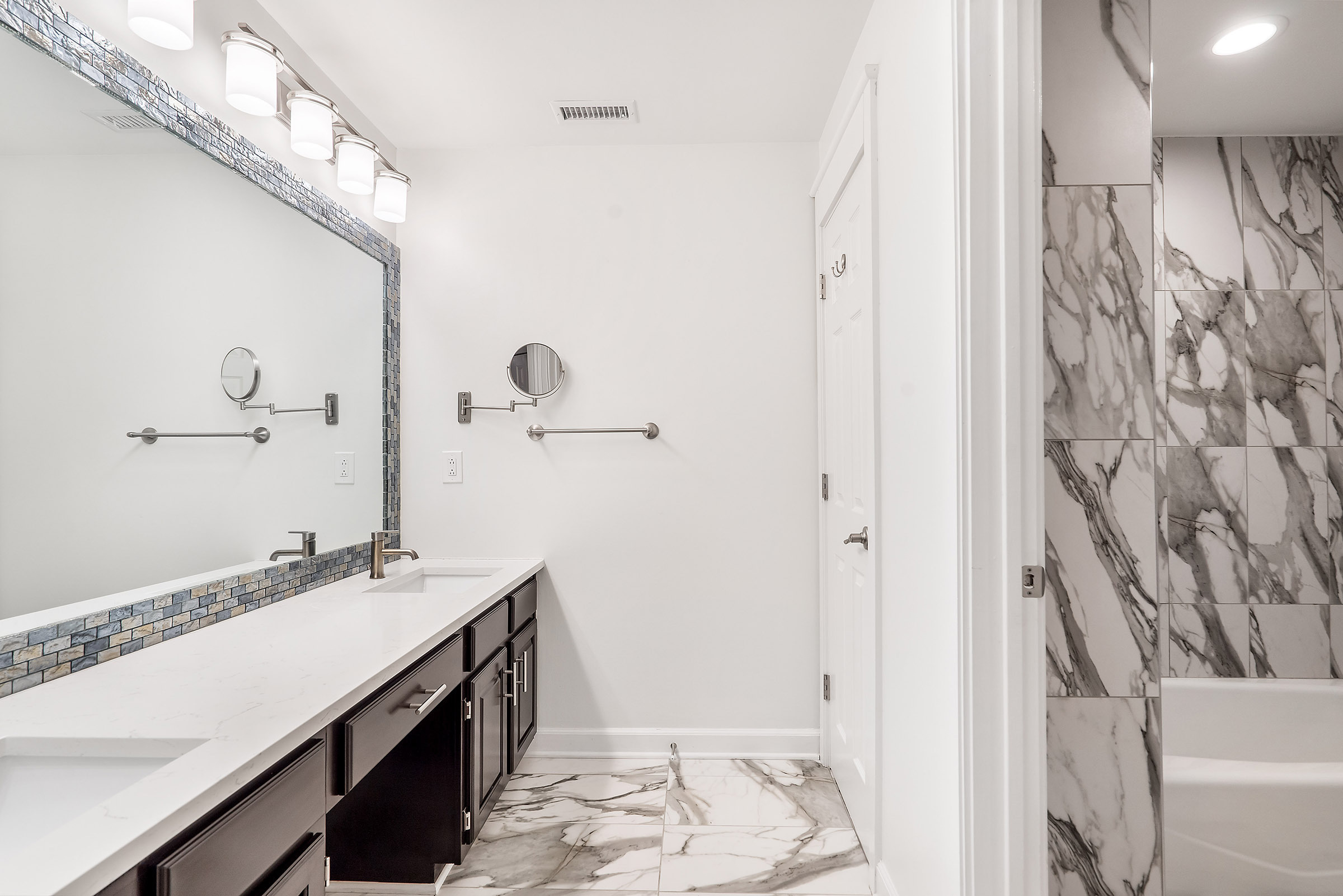 8651 Jaffa Court East Drive Unit: APT 11