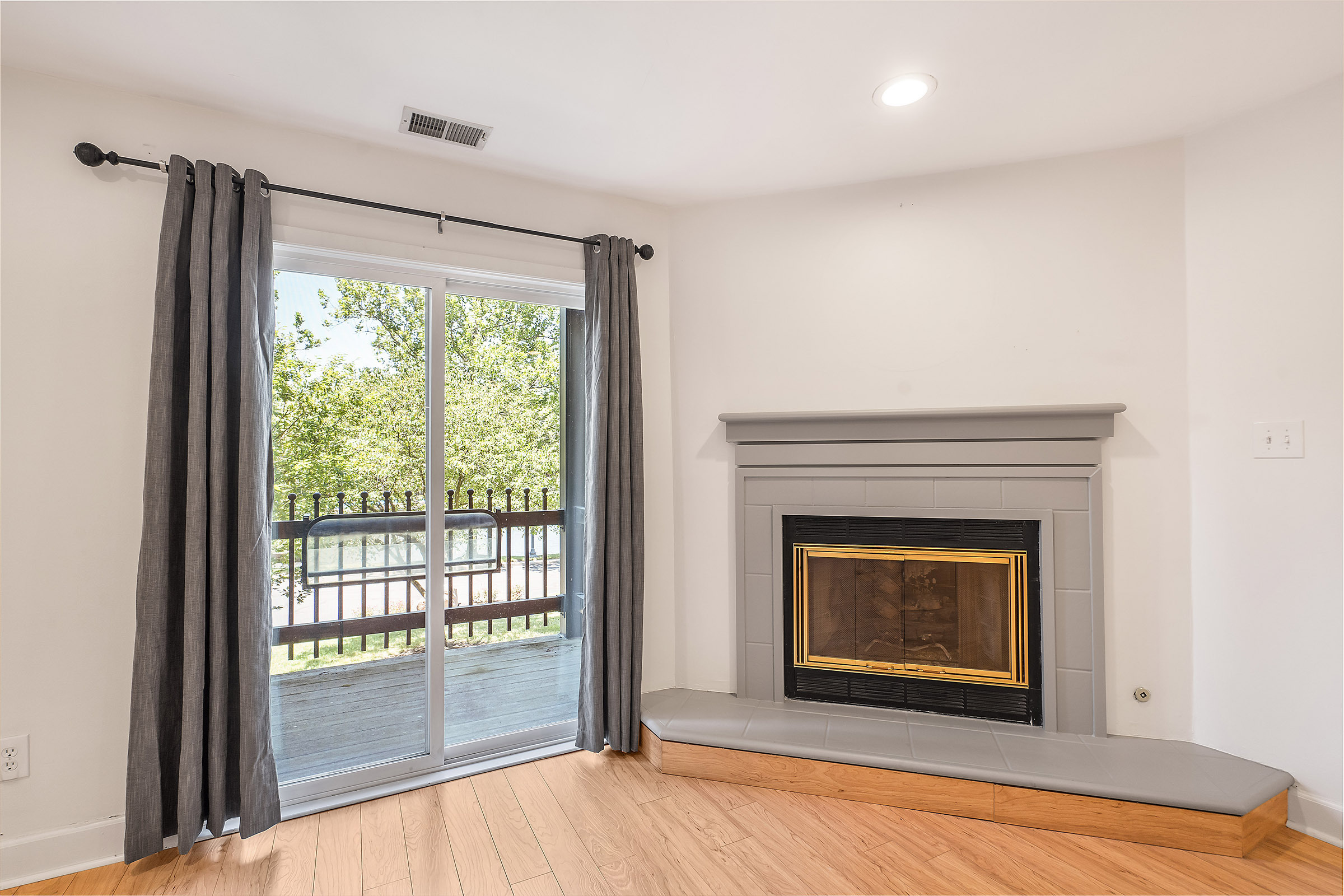8651 Jaffa Court East Drive Unit: APT 11