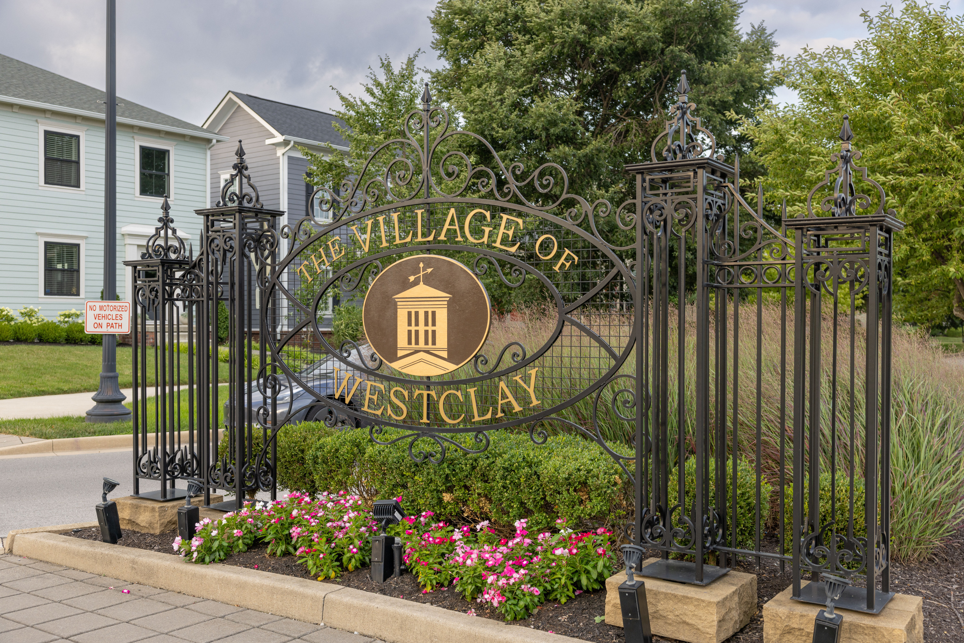 12853 Tradd Street Unit: APT 1B