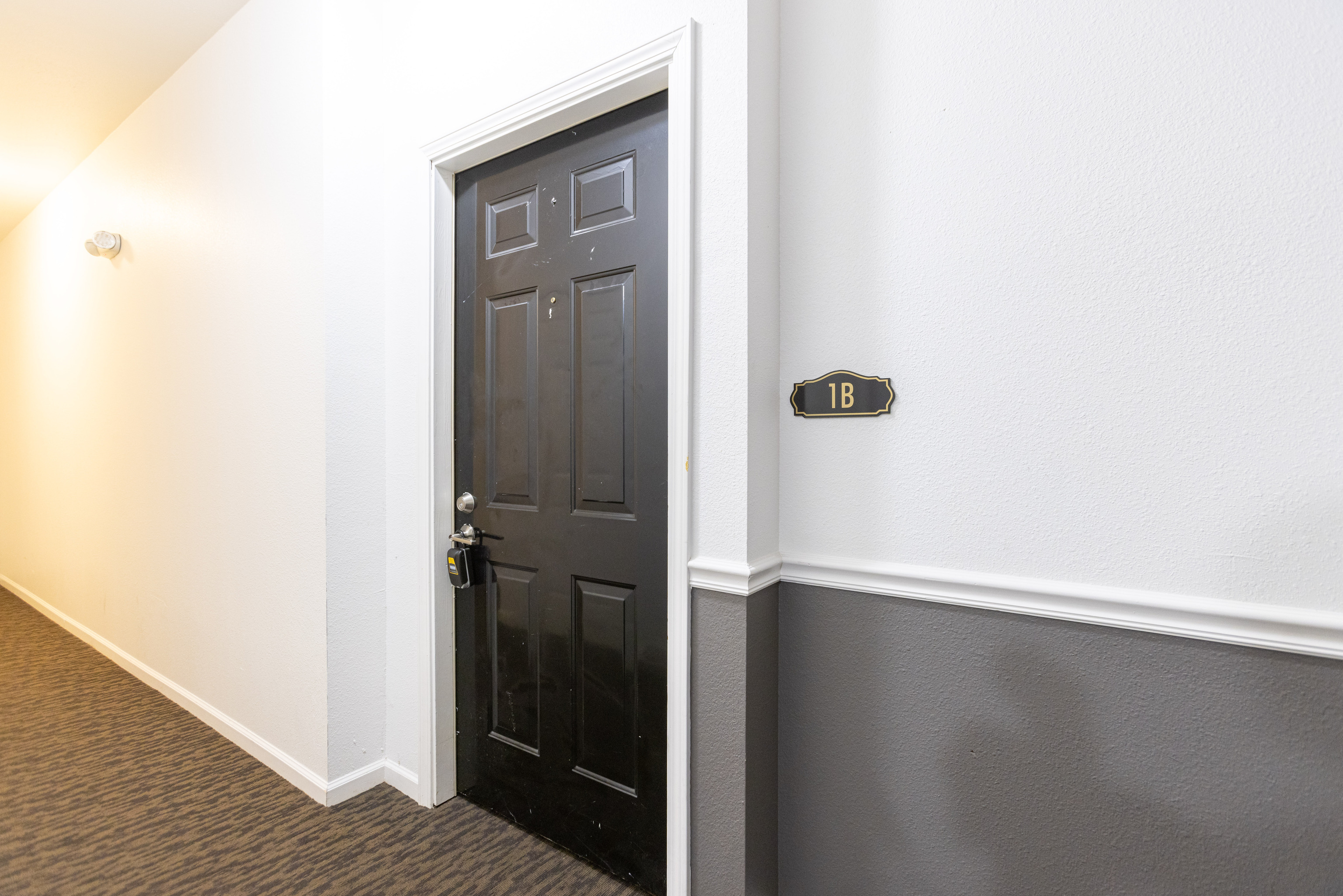 12853 Tradd Street Unit: APT 1B