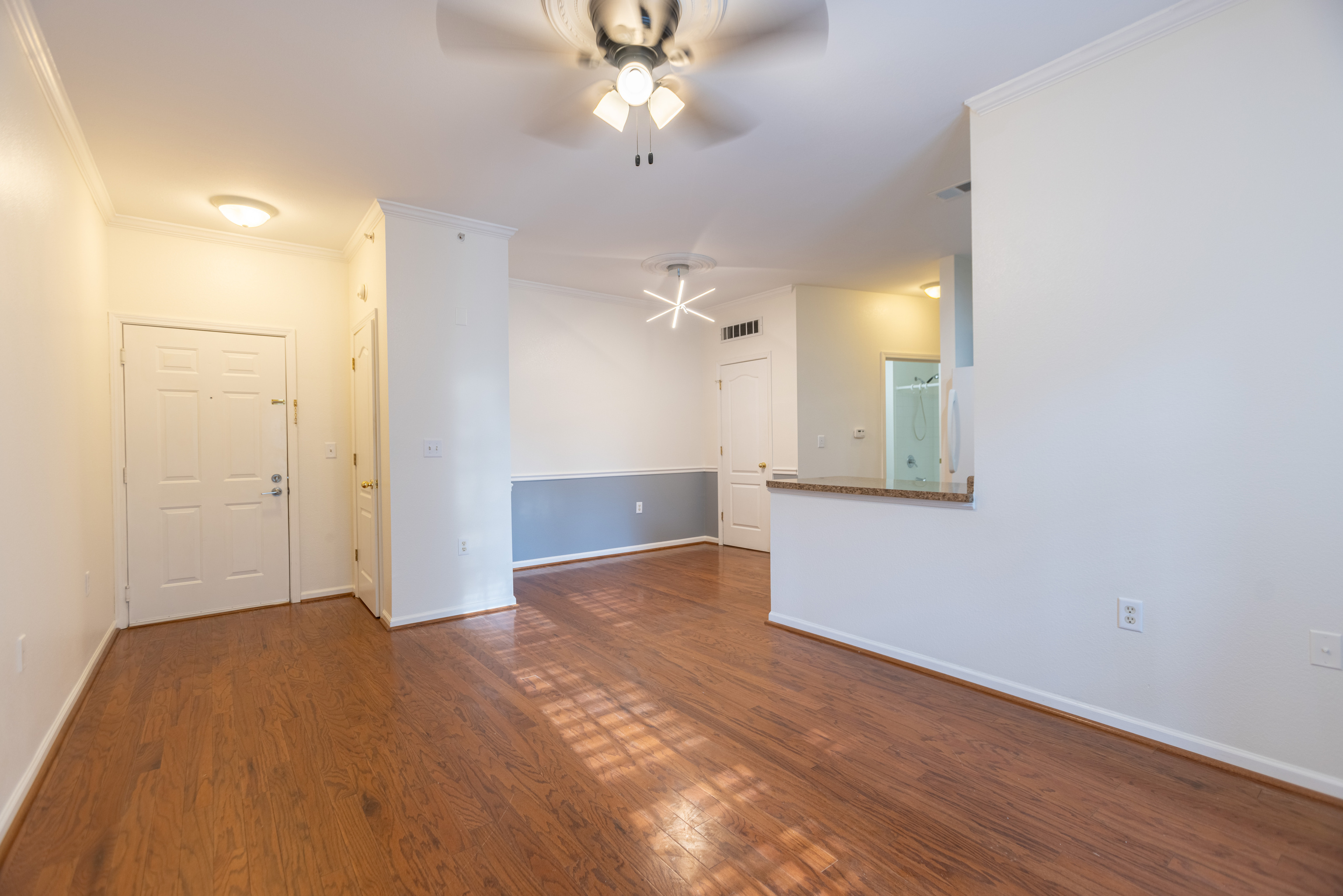 12853 Tradd Street Unit: APT 1B