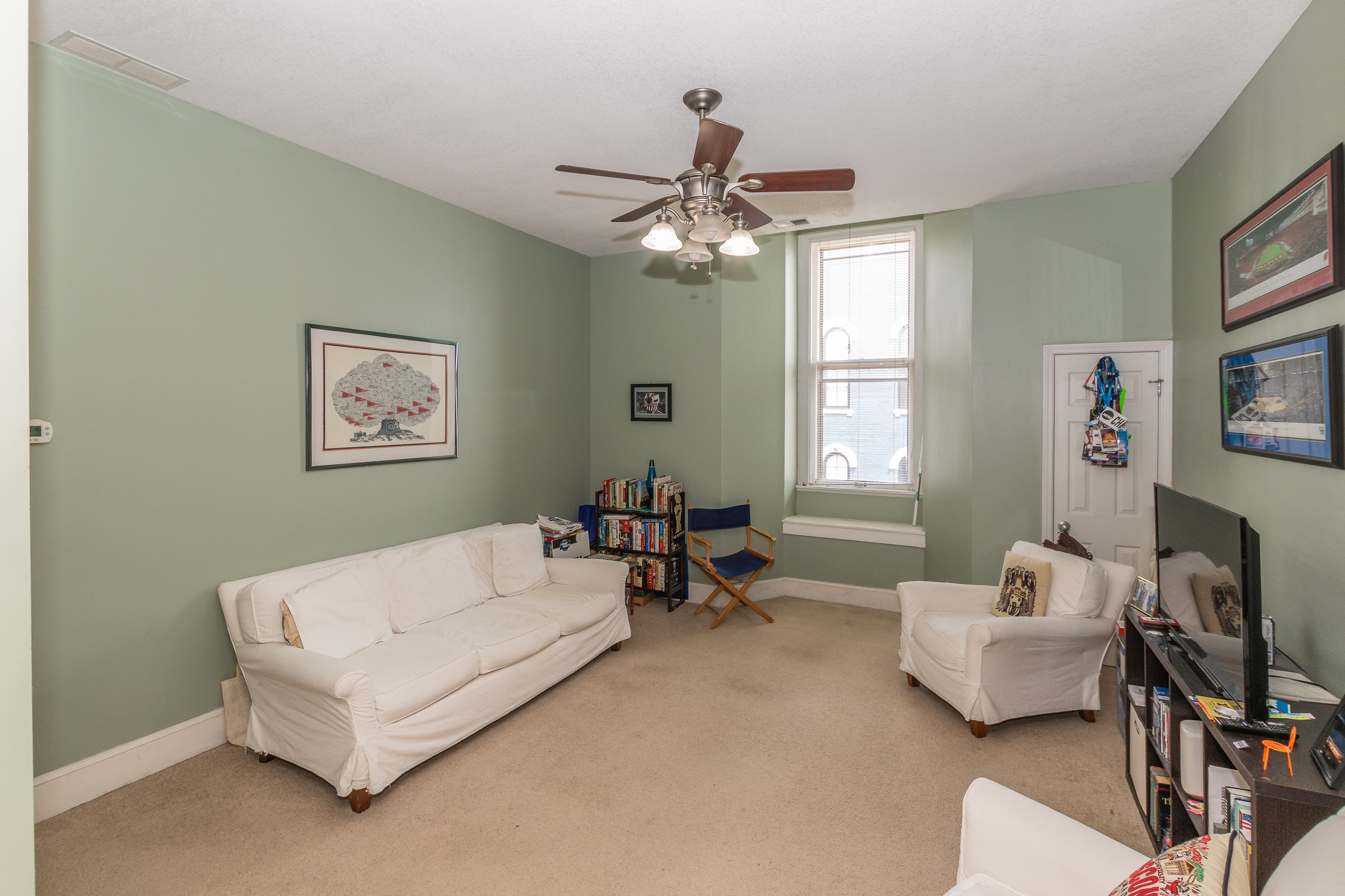 136 N 6th St Apt 8